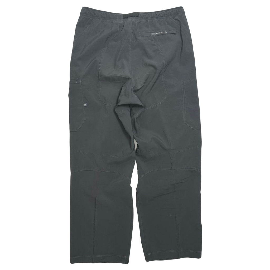 Vintage Nike ACG Wide Leg Cargo Pants L