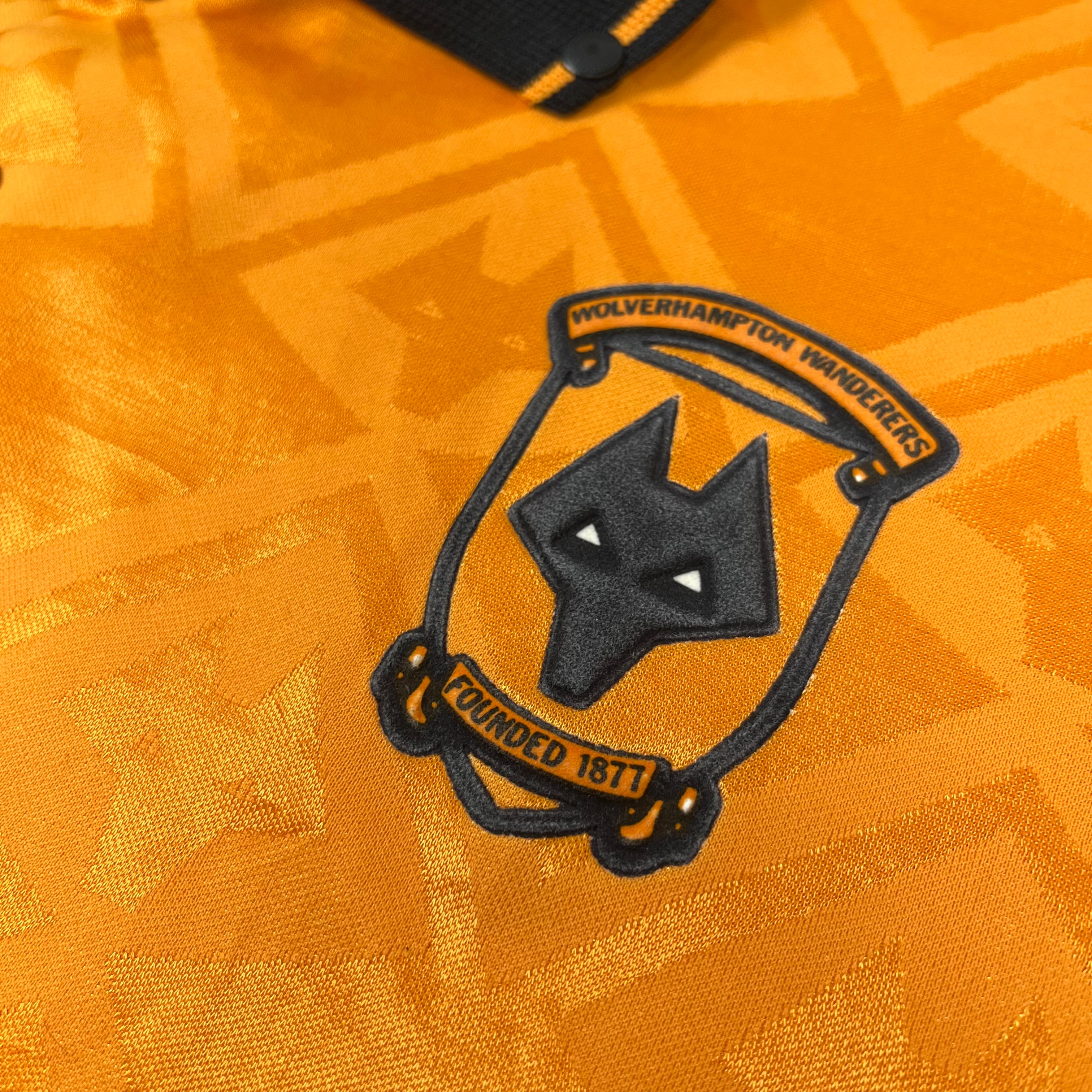 1991-92 Wolverhampton Wanderers Home Kit L