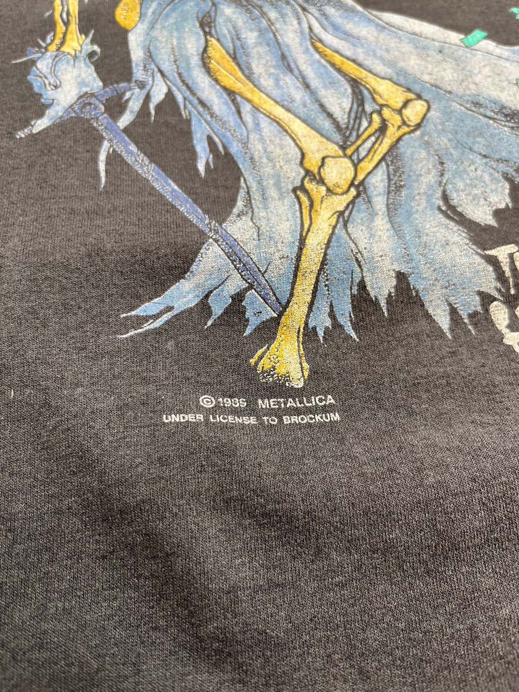 1989 Metallica Their Money Tips Her Scales Faded Tee M