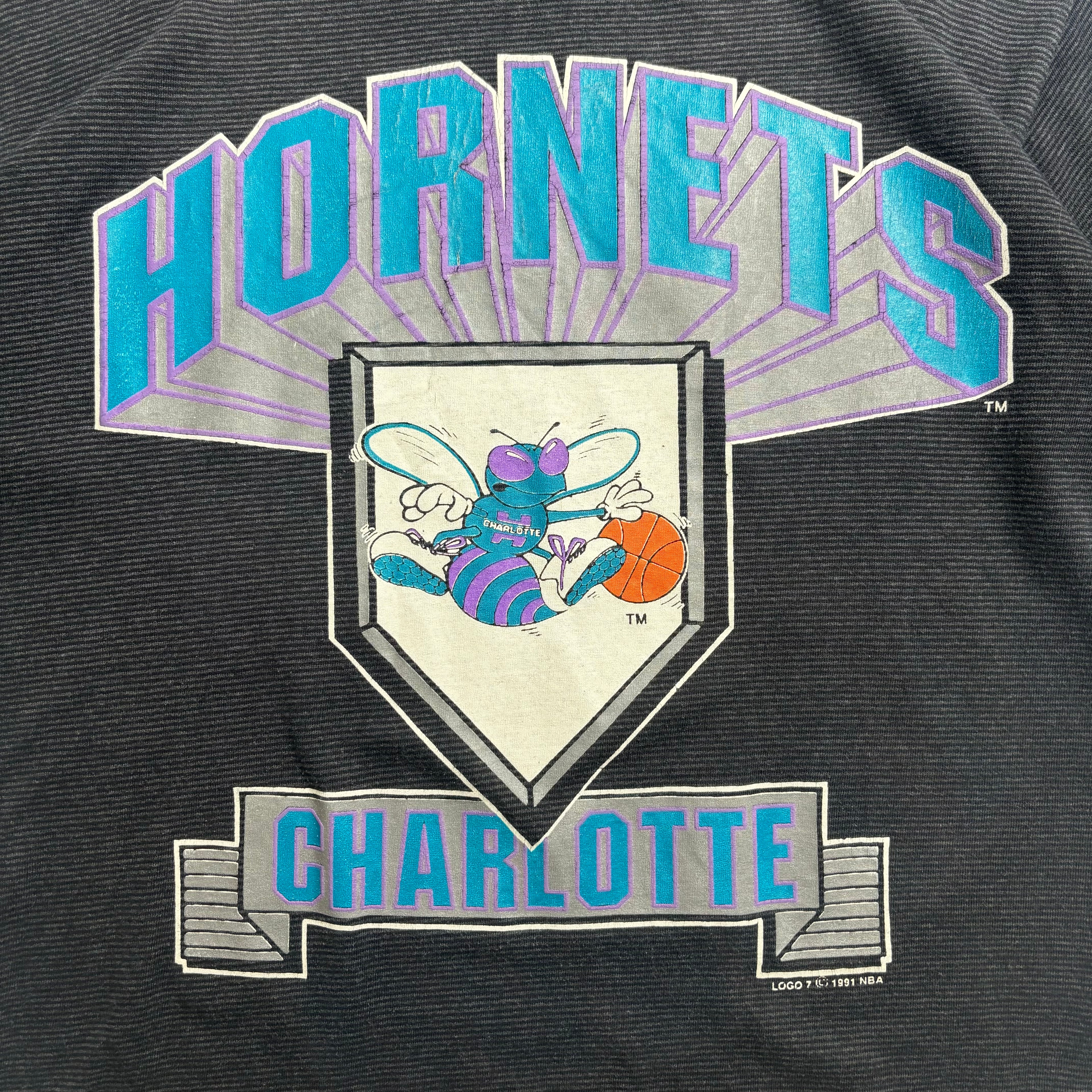 1991 Charlotte Hornets Logo 7 Striped Tee M
