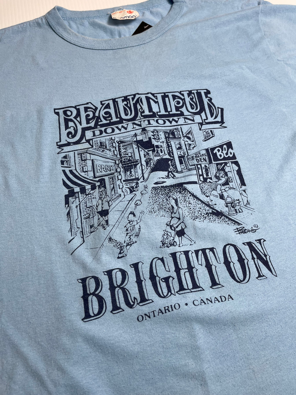 Vintage Downtown Brighton Graphic Tee L