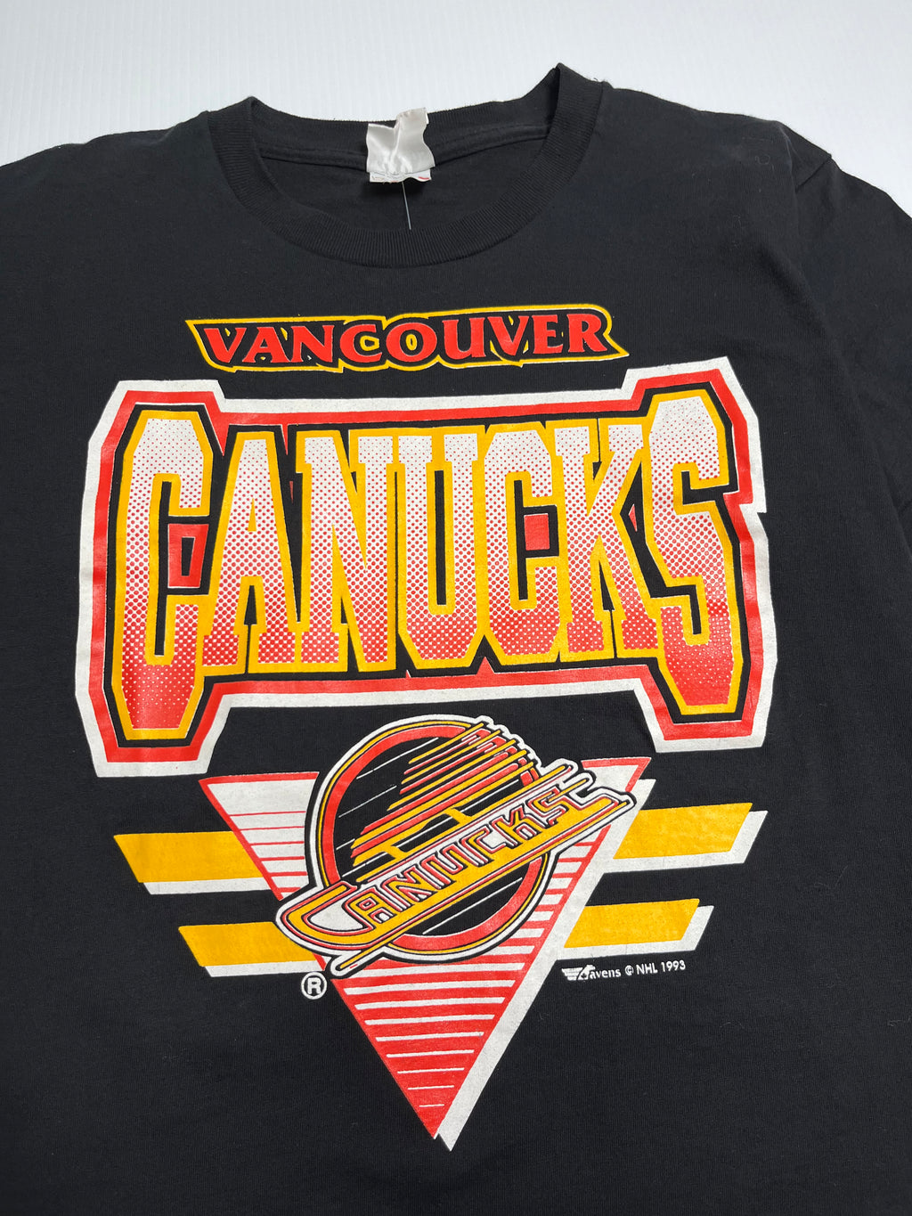 1993 Vancouver Canucks Graphic Tee M