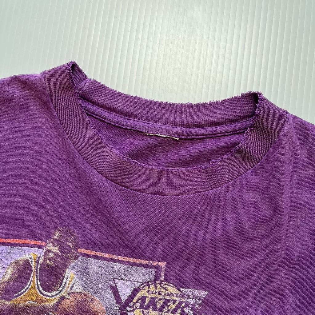 Vintage Salem Sportswear Los Angeles Lakers Faded Graphic Tee XL
