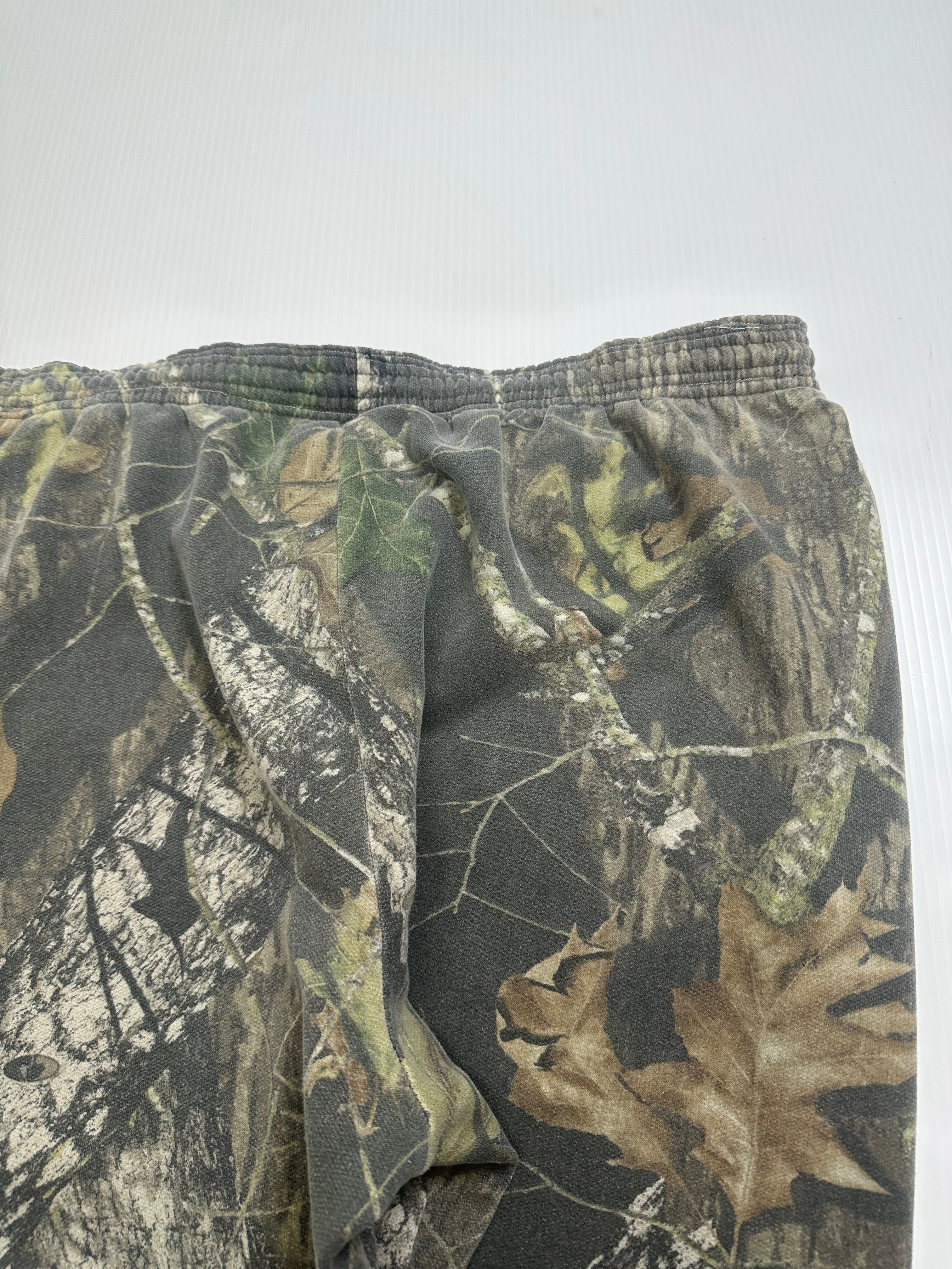 Vintage Real Tree Camouflage Sweat Pants XXL