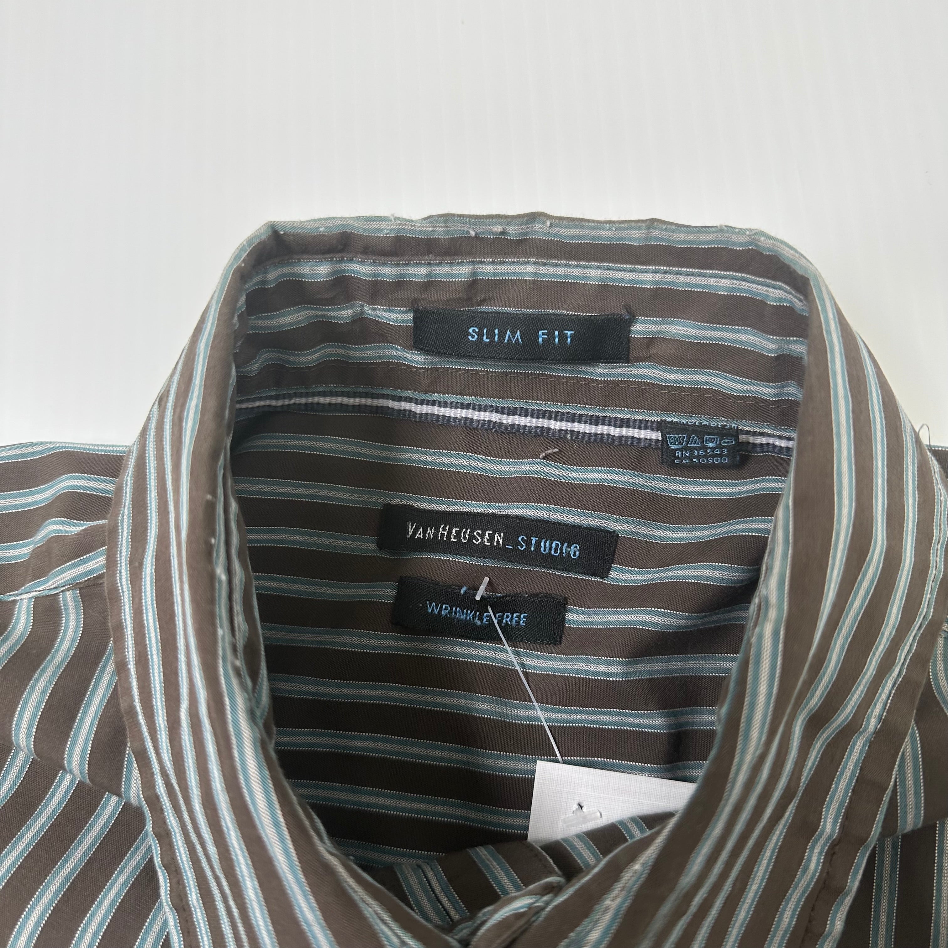 Van Heusen Studio Striped Short Sleeve Button Up Shirt M