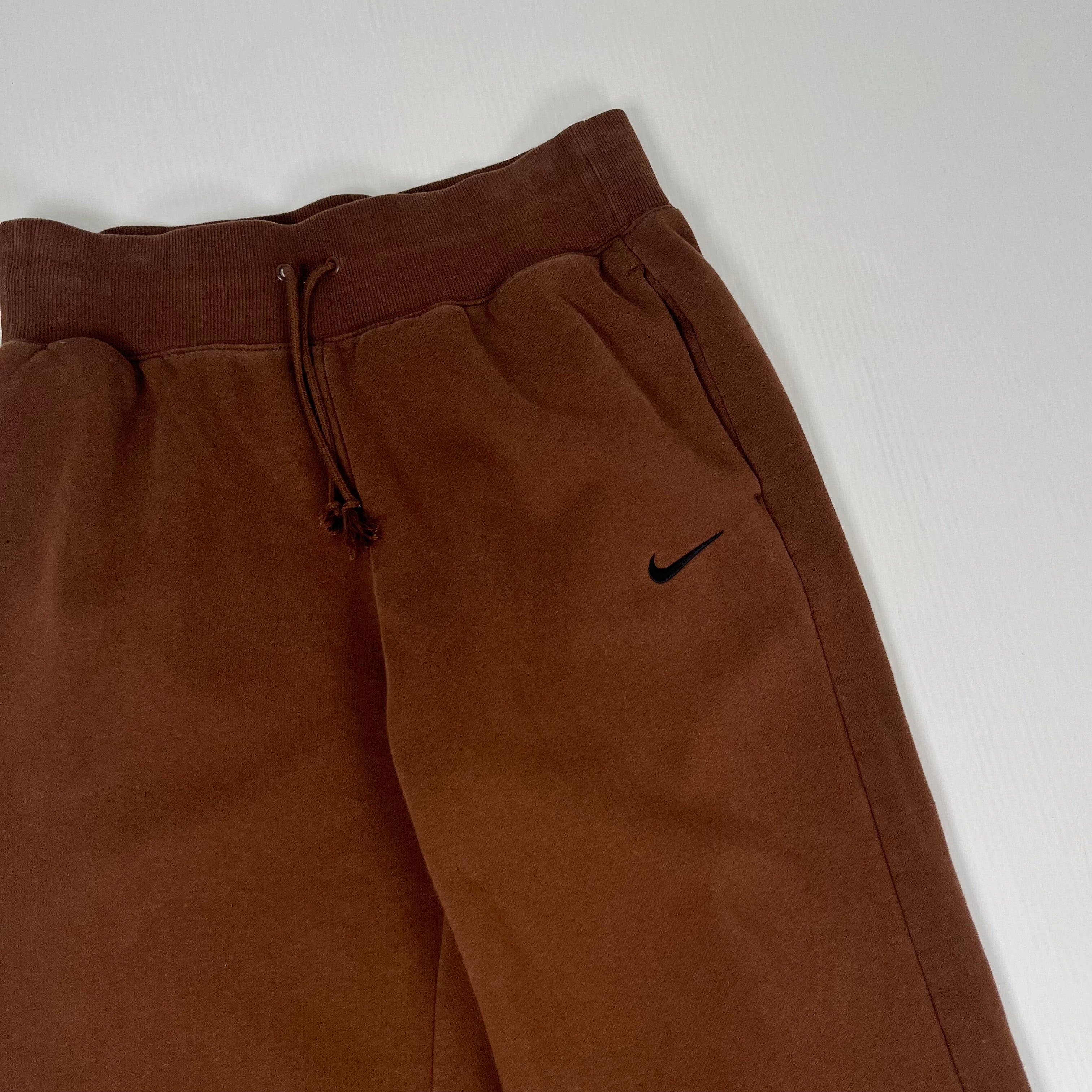 Nike Mini Swoosh Wide Leg Sweatpants M