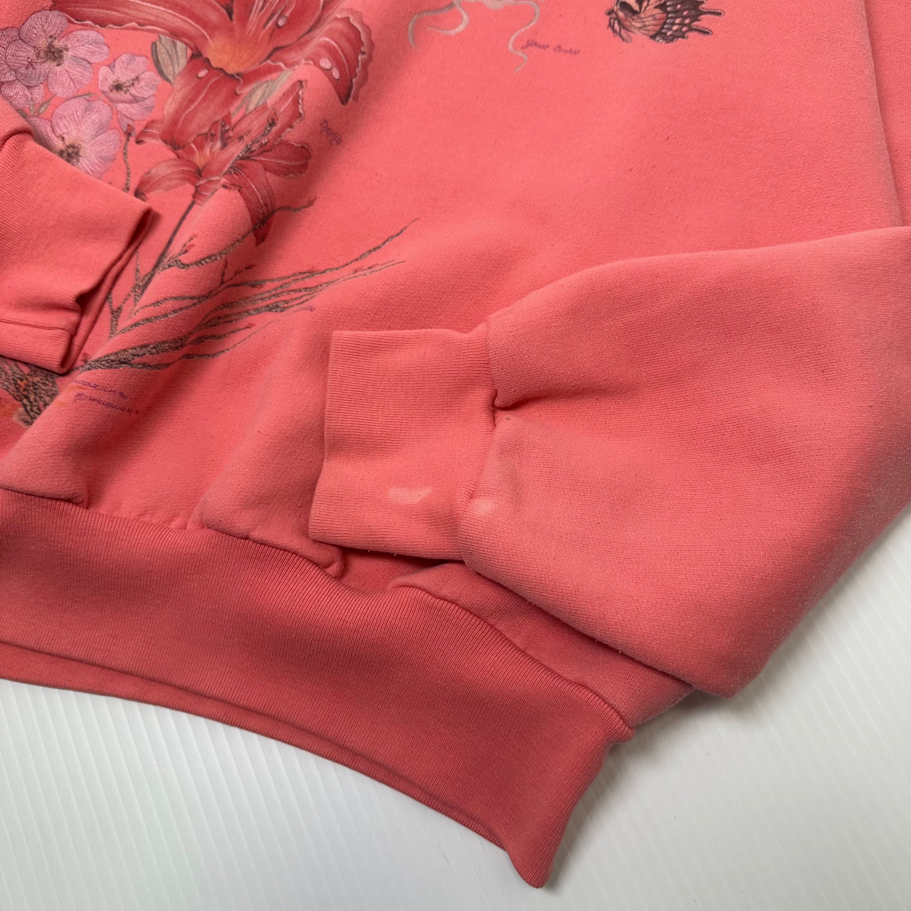 Vintage Harlequin Nature Flowers Art Crewneck M