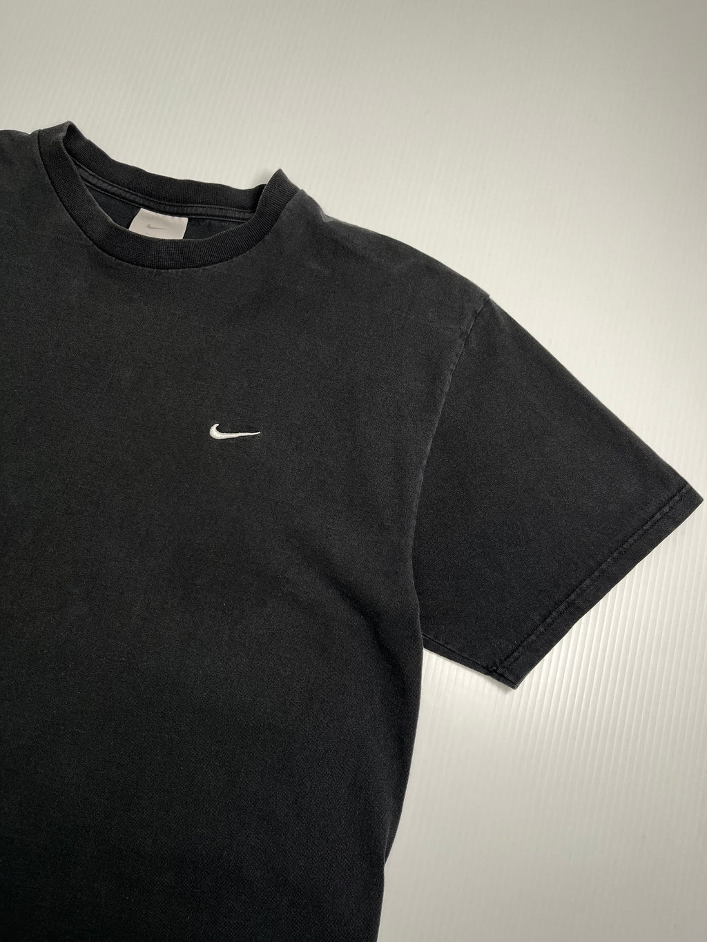 Vintage Nike Mini Swoosh Tee L