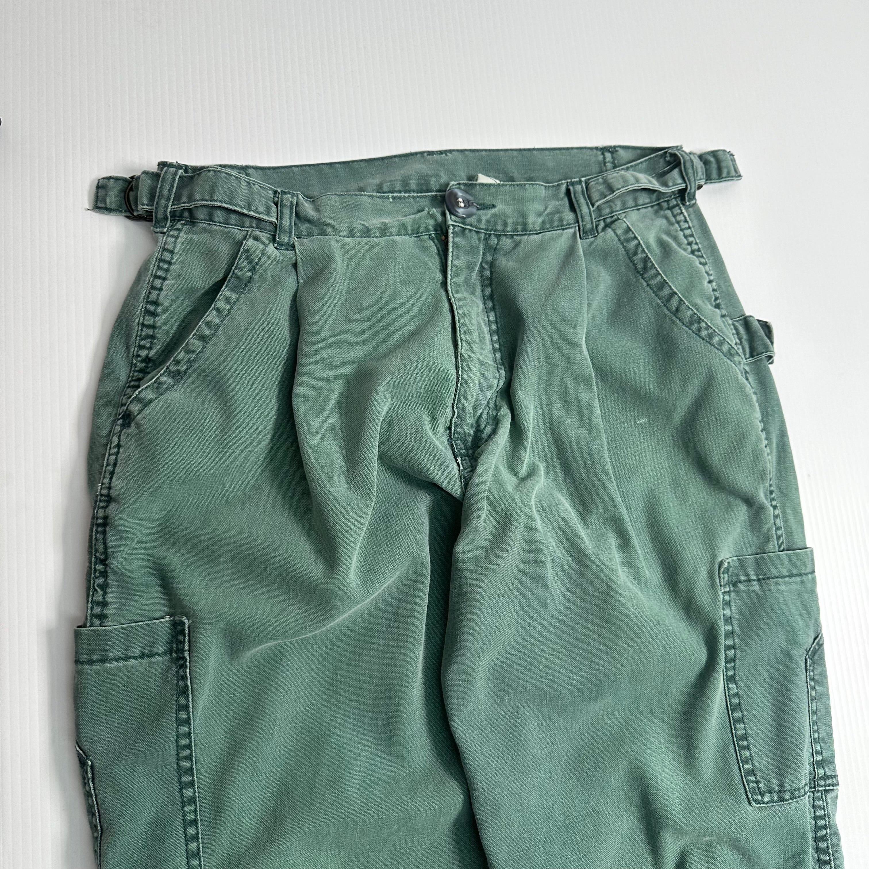 Vintage Lee Valley Cargo Carpenter Pants 30