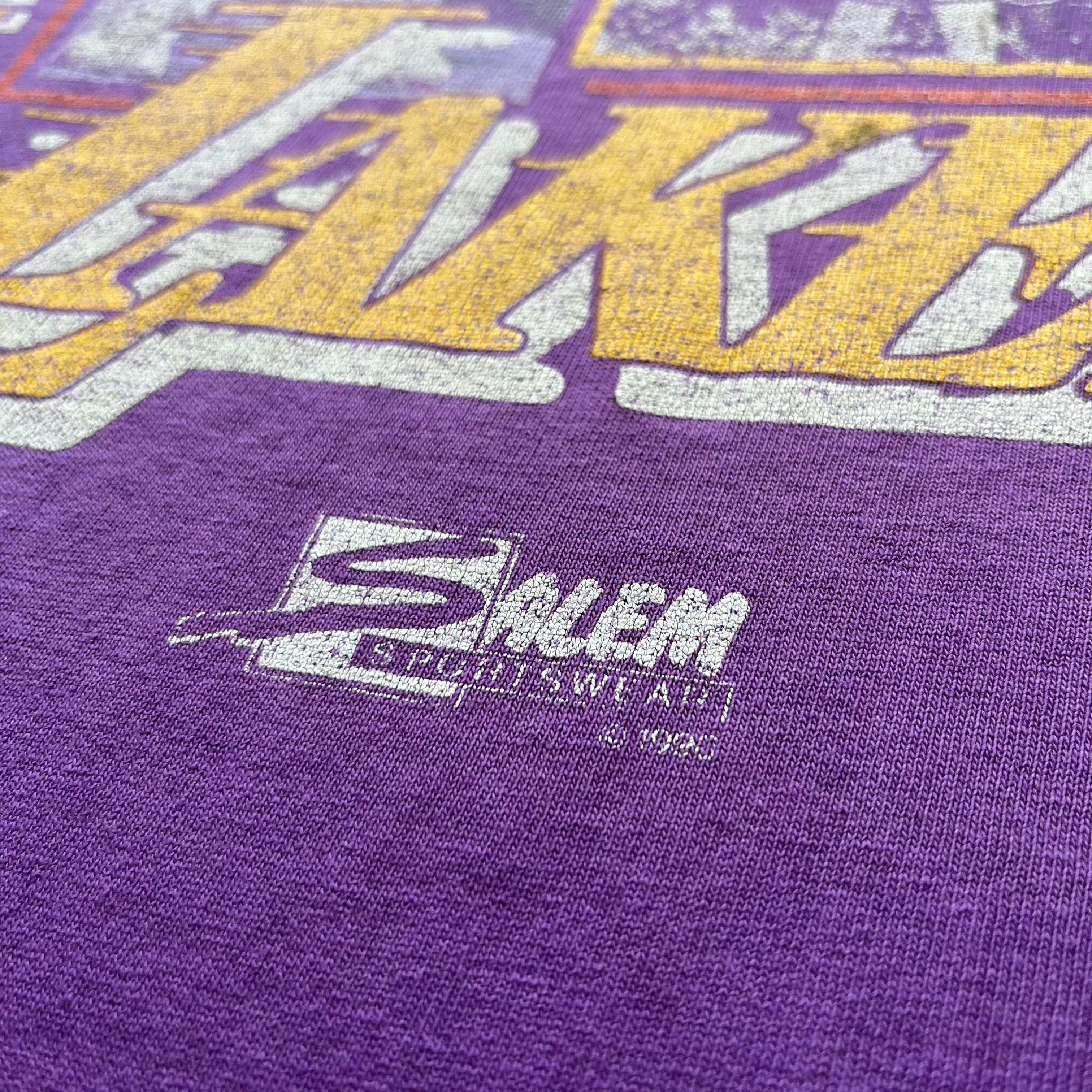 Vintage Salem Sportswear Los Angeles Lakers Faded Graphic Tee XL