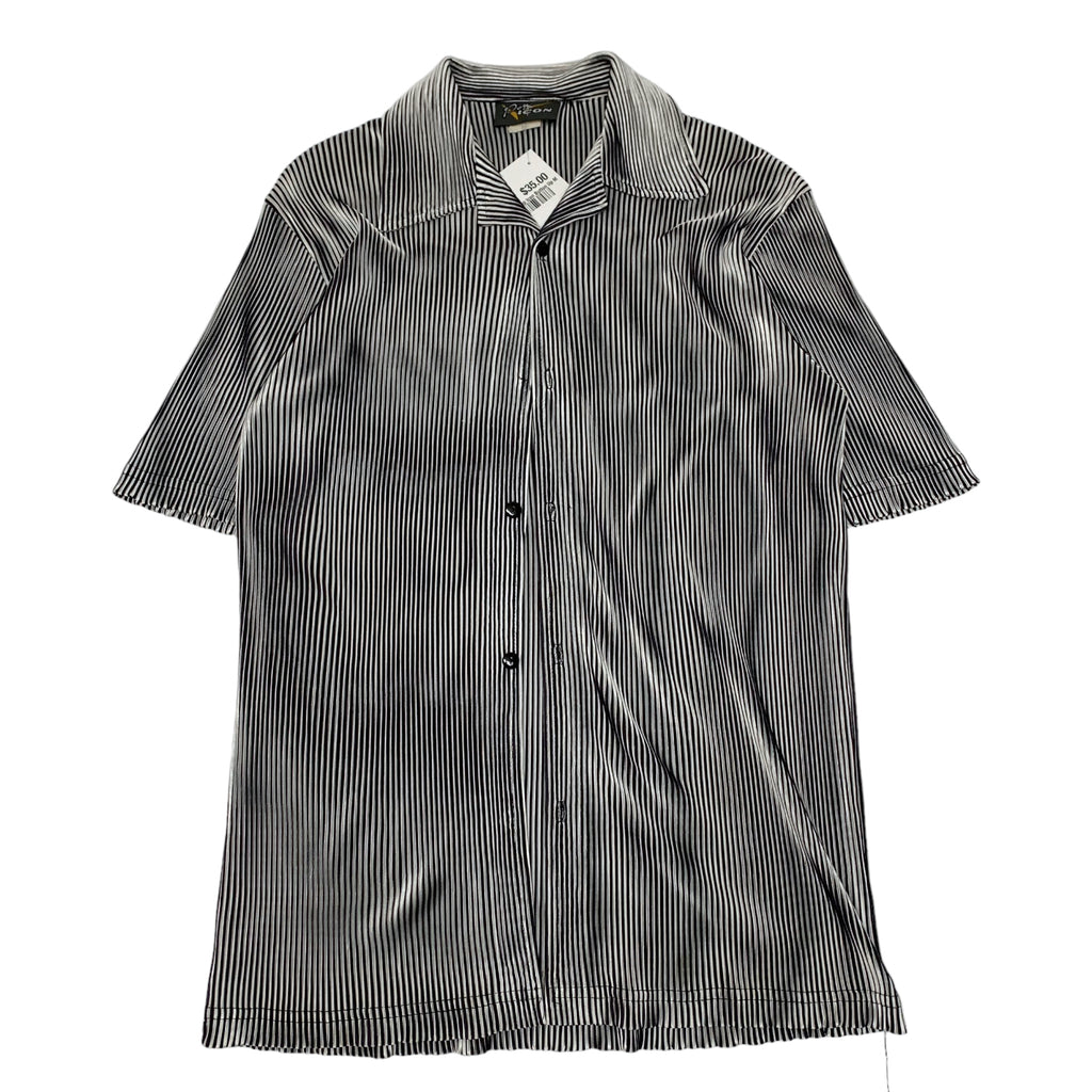 Vintage Pop Icon Button Up M