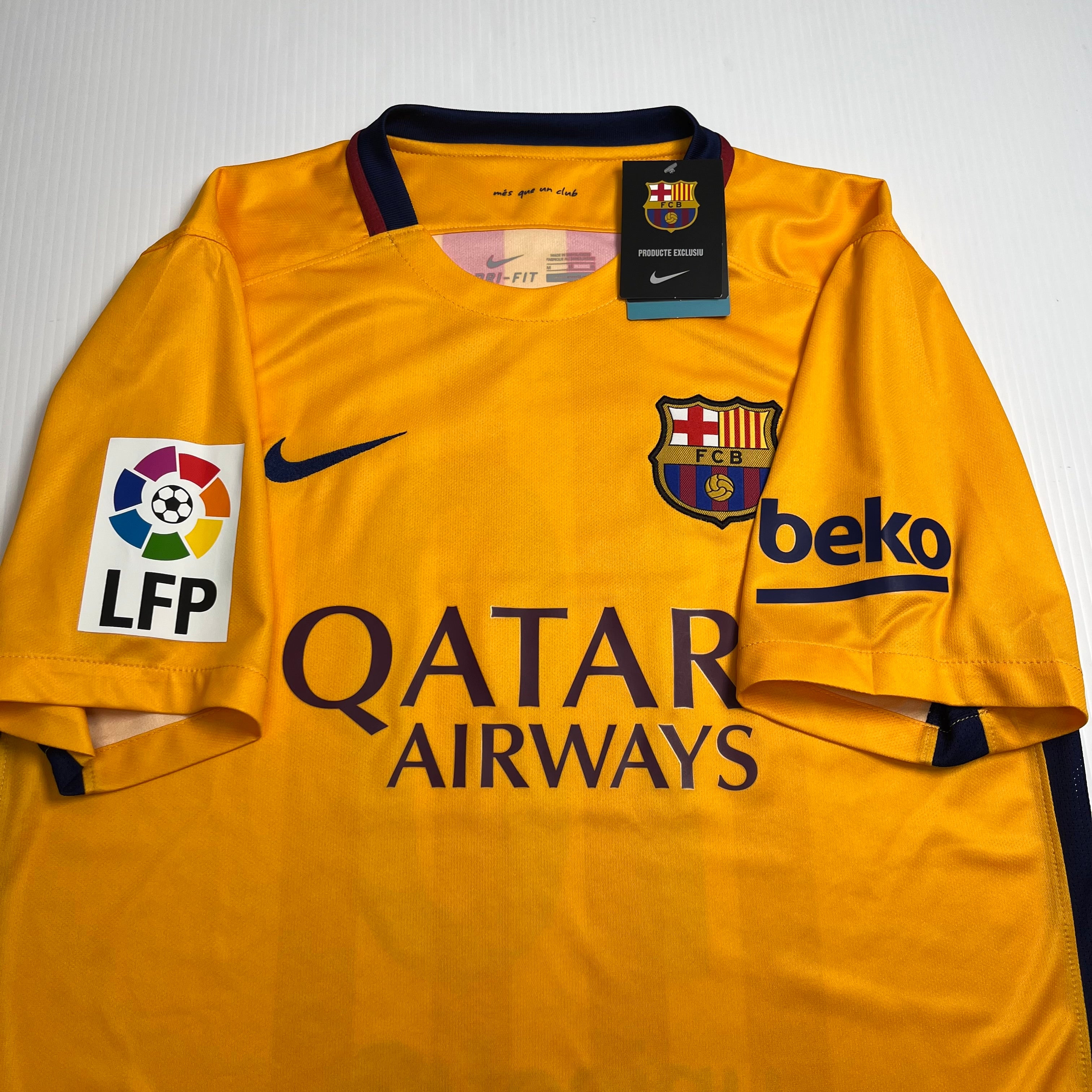 2015-16 Nike Barcelona Messi Away Kit M