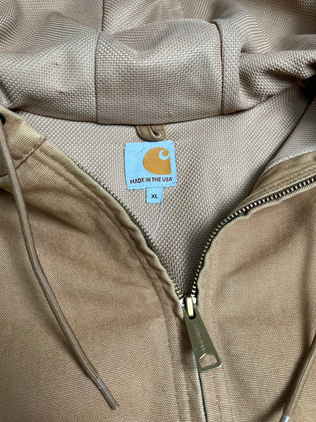 Vintage Carhartt Tan Hooded Jacket XL
