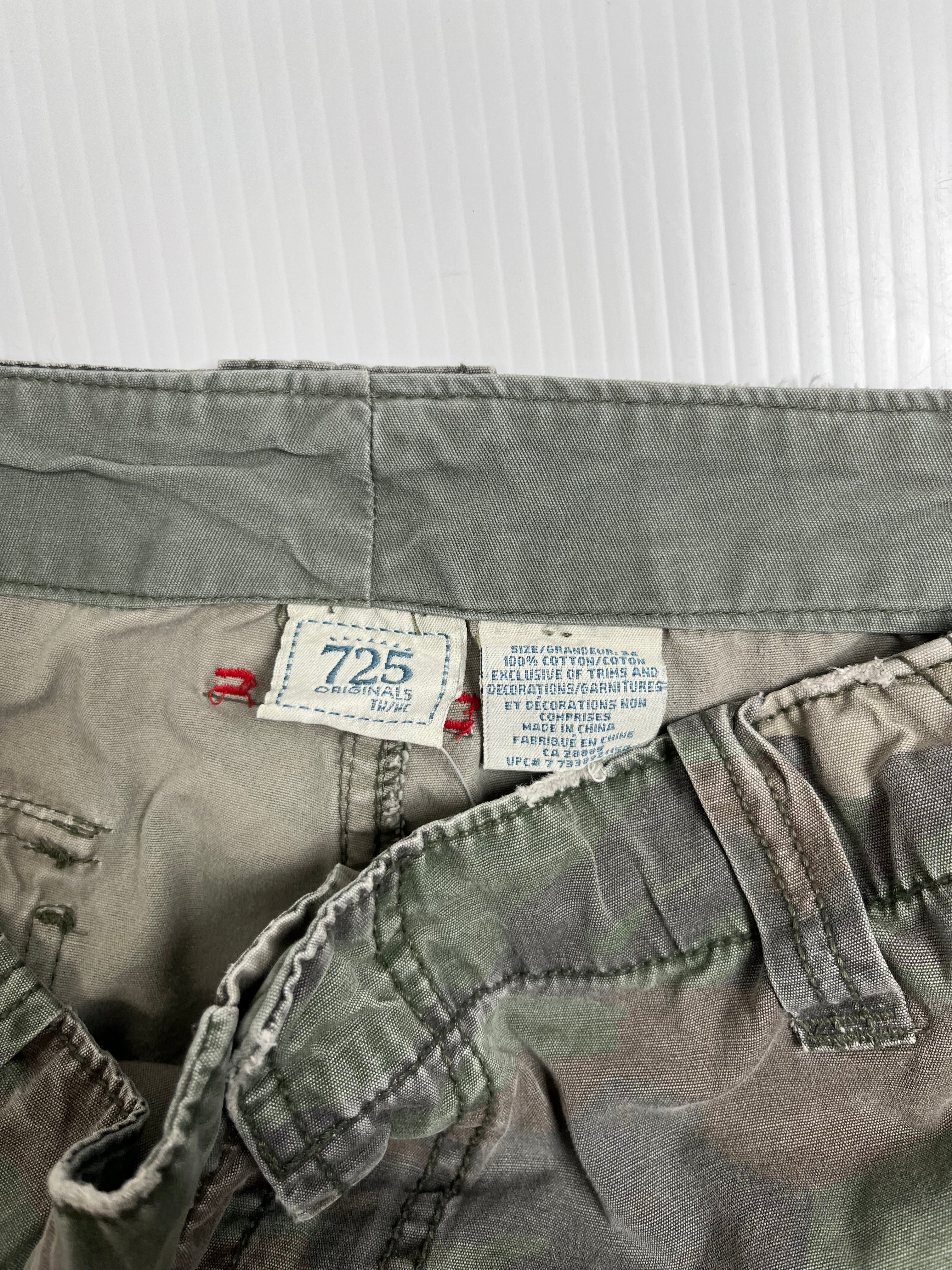 725 Originals Faded Camouflage Cargo Shorts 36