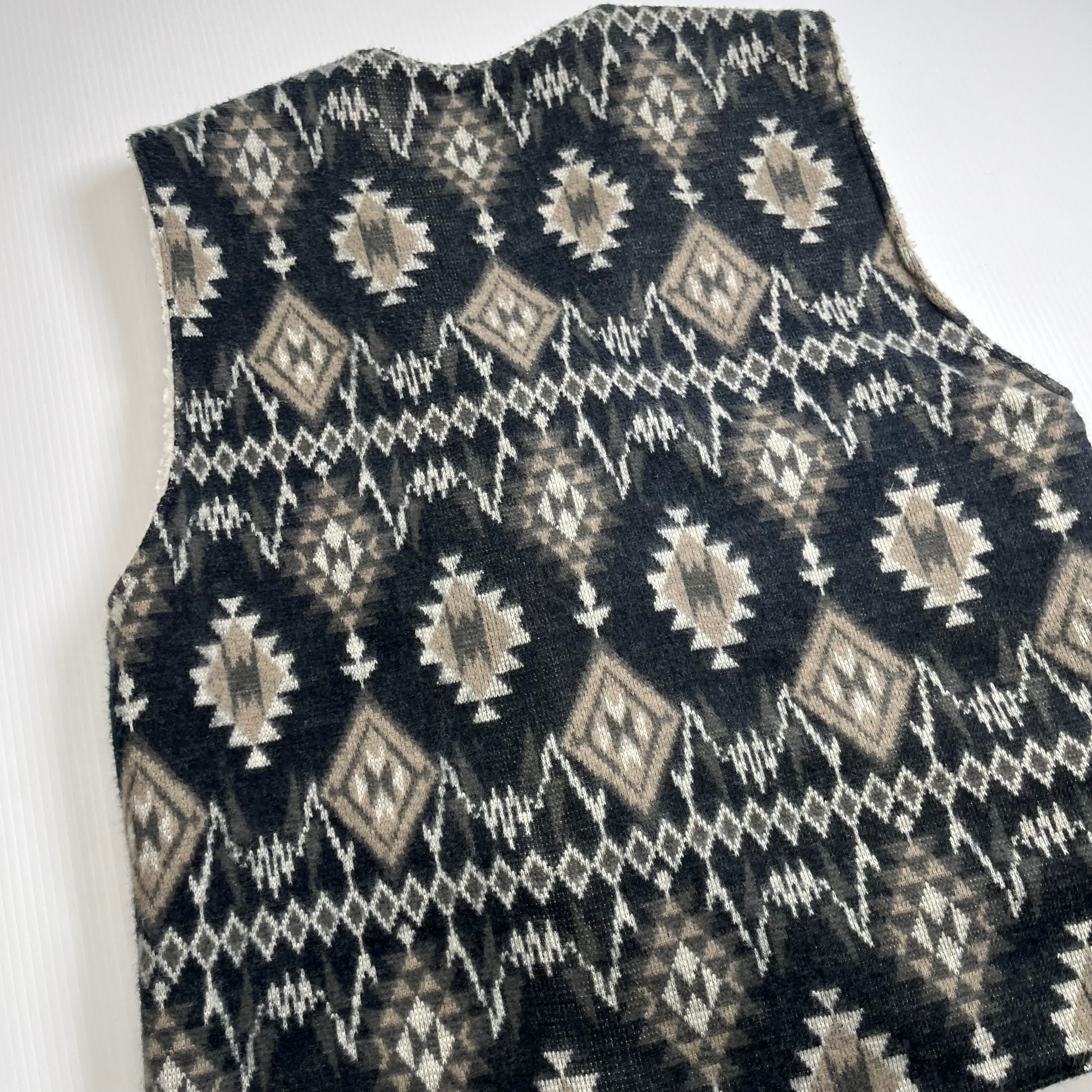 Vintage Wicked Sherpa Lined Pattern Vest XXL