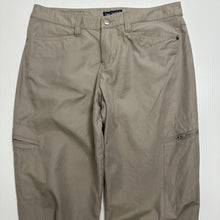 Load image into Gallery viewer, Arc&#39;teryx Light Cargo Pants Women&#39;s 8
