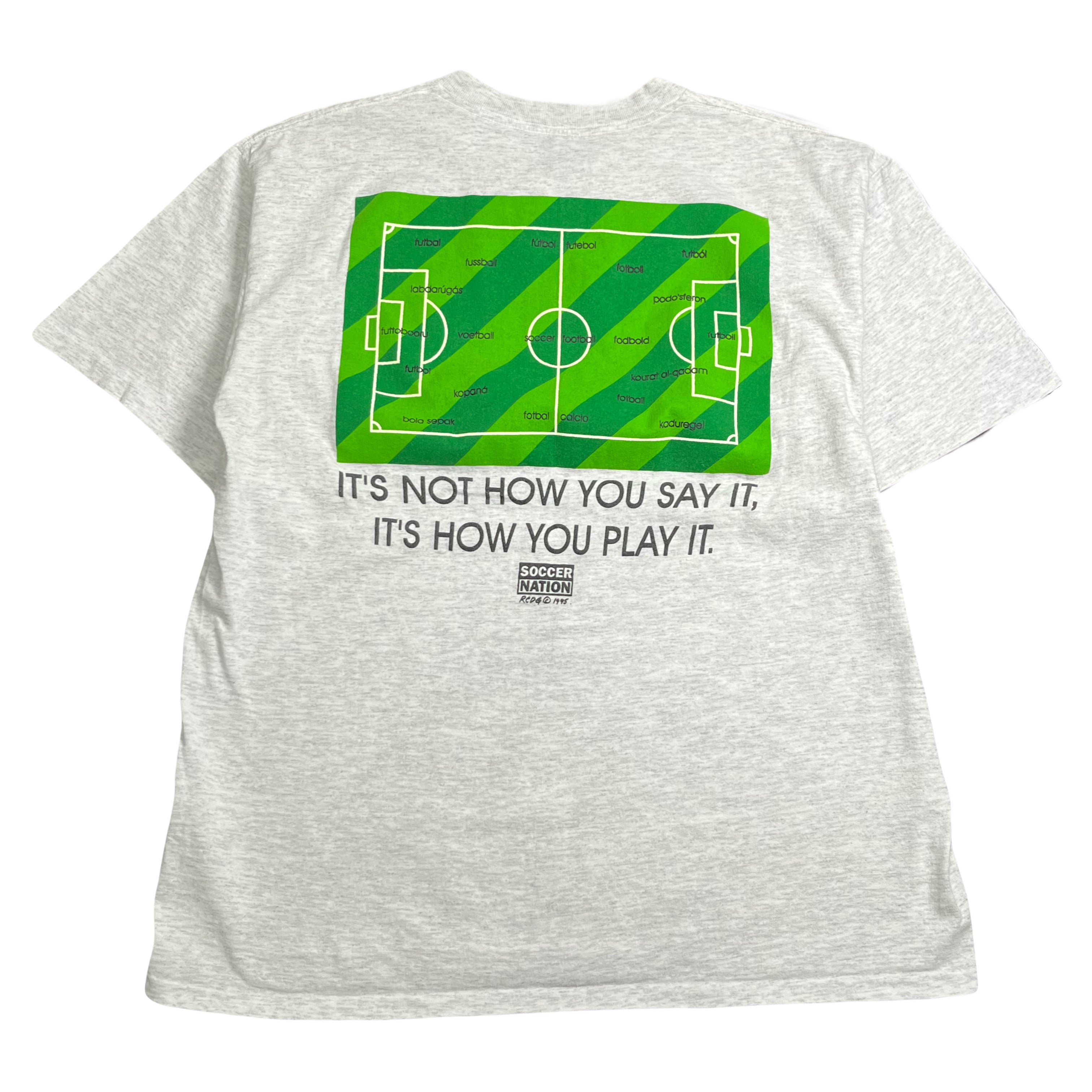 1995 Soccer Nation Graphic Tee L