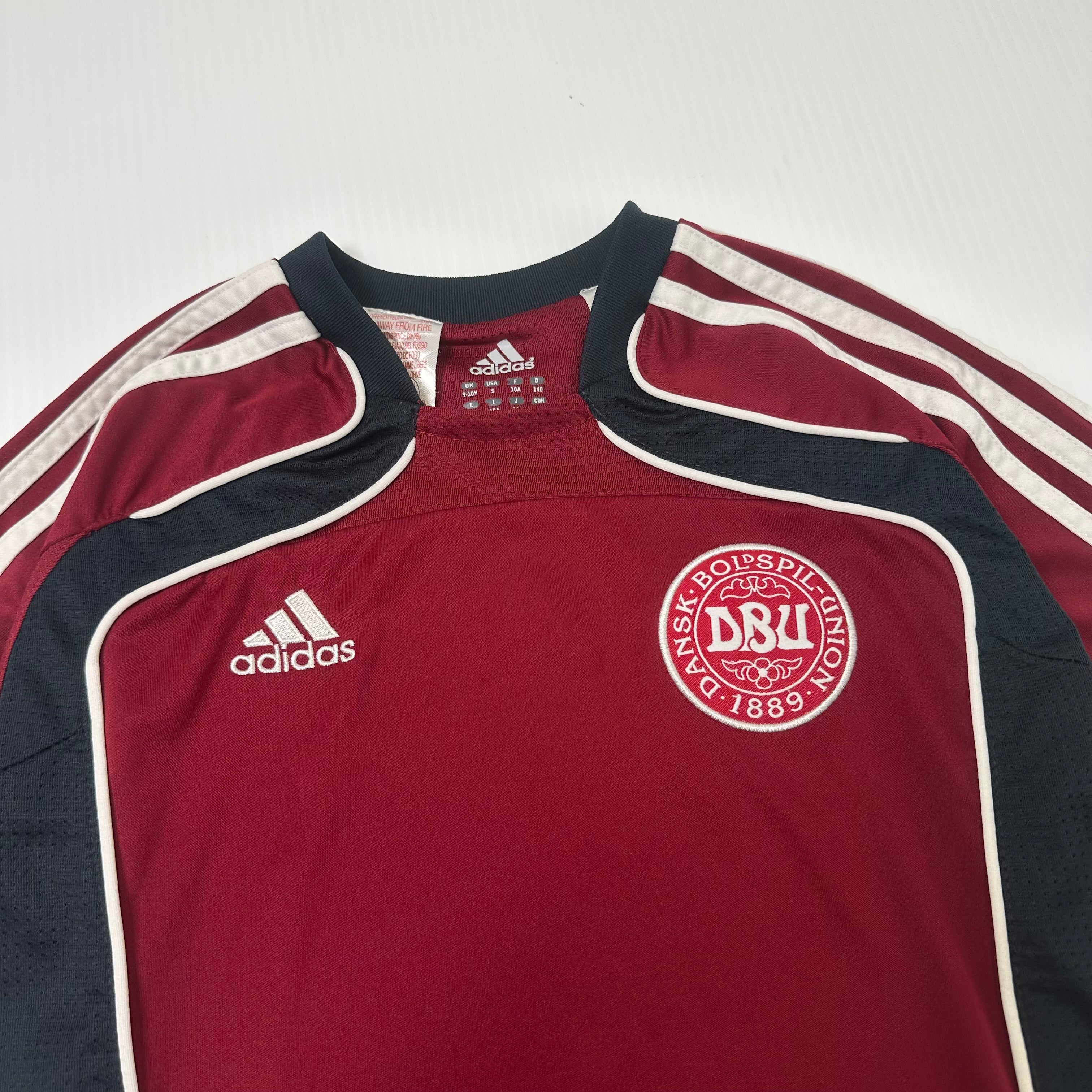2010 Adidas Denmark International Training Kit Youth S