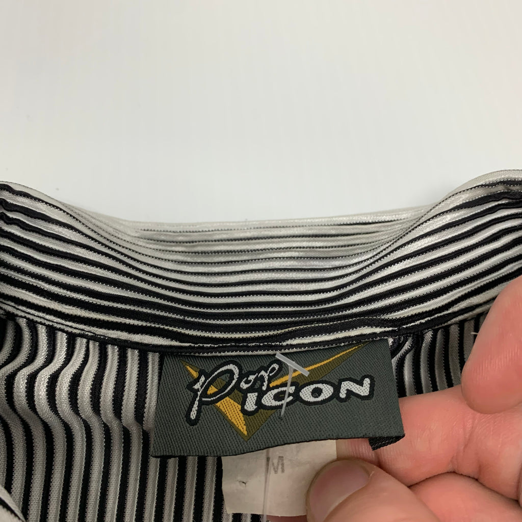 Vintage Pop Icon Button Up M