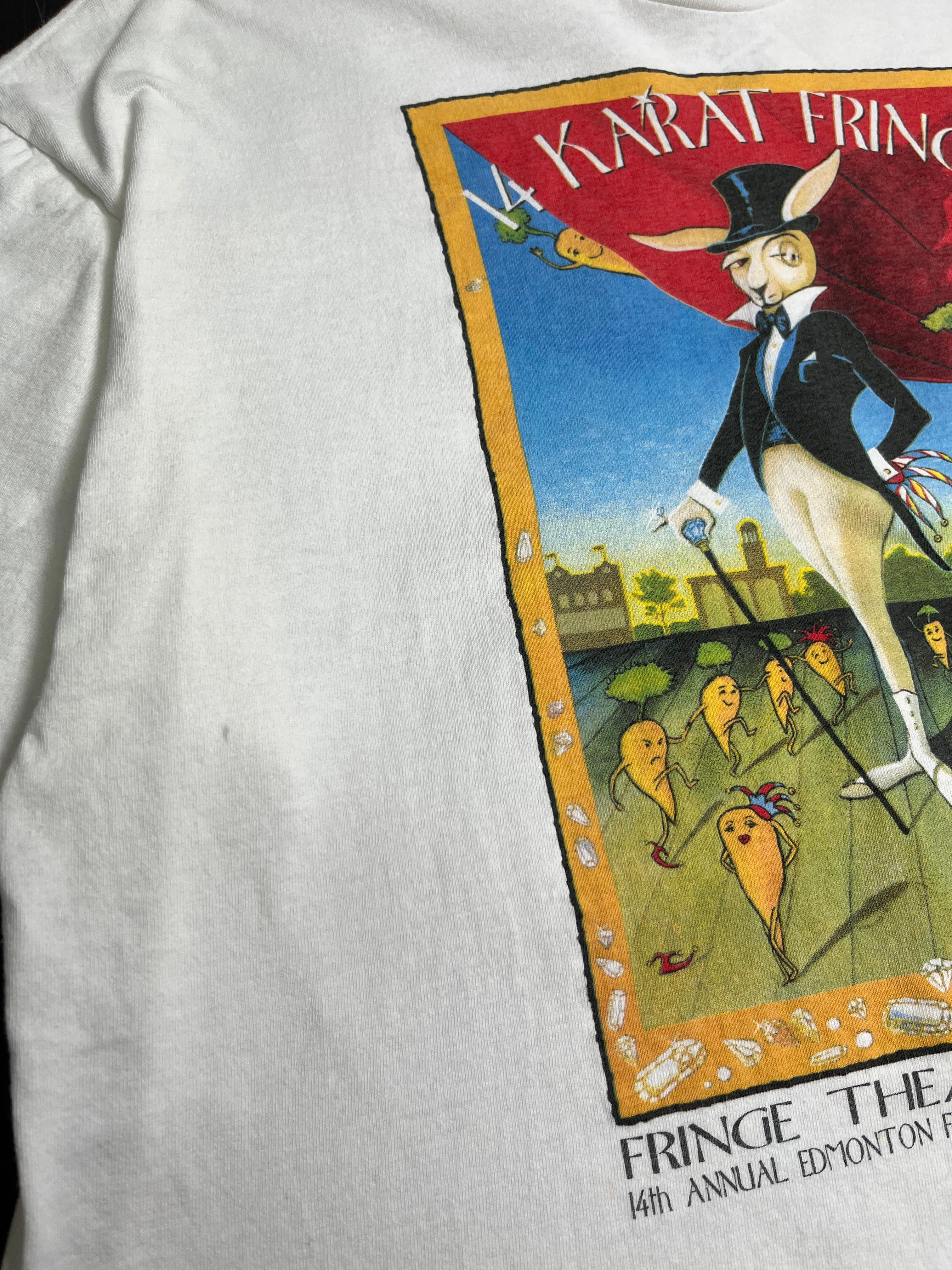 95 Fringe Theatre Rabbit Tee XL