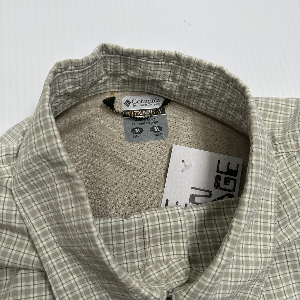 Columbia Titanium Plaid Short Sleeve Button Up Shirt M