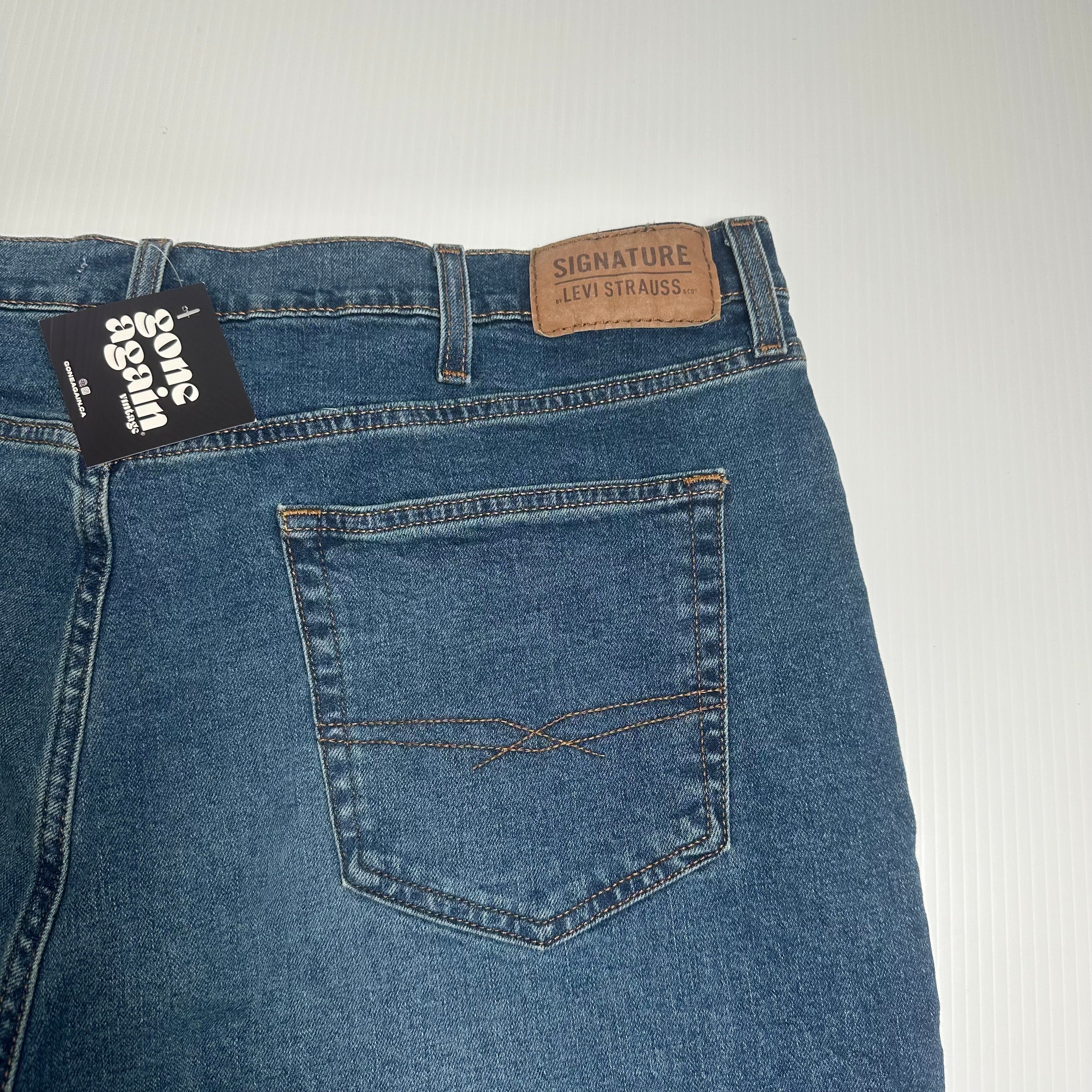 Levi's Medium Wash Baggy Denim Shorts 40