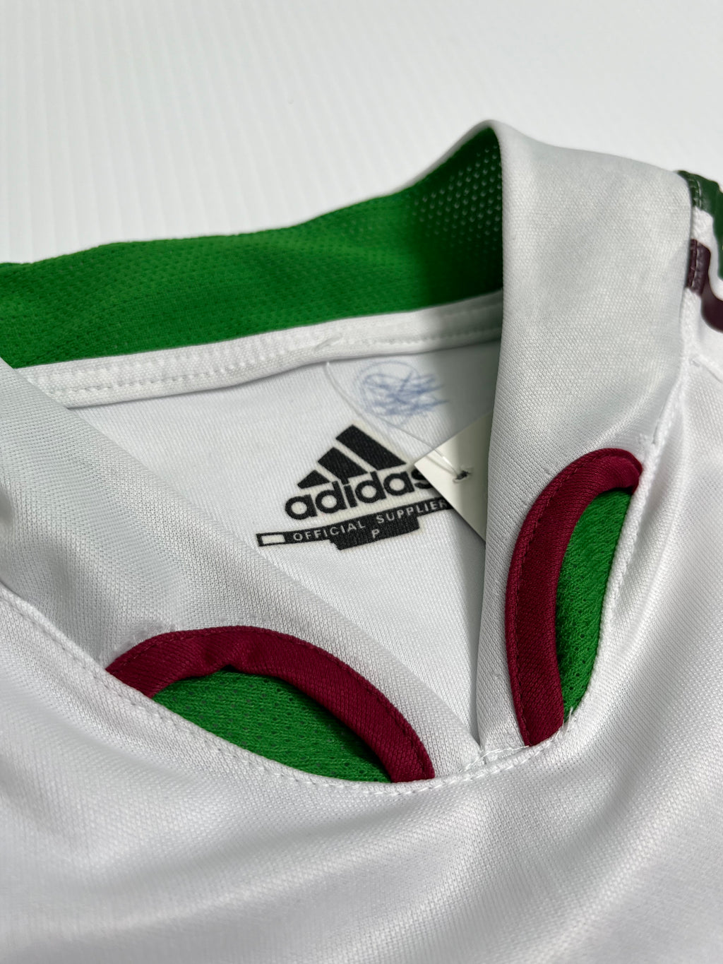 2004 Adidas Fluminense FC Away Kit M