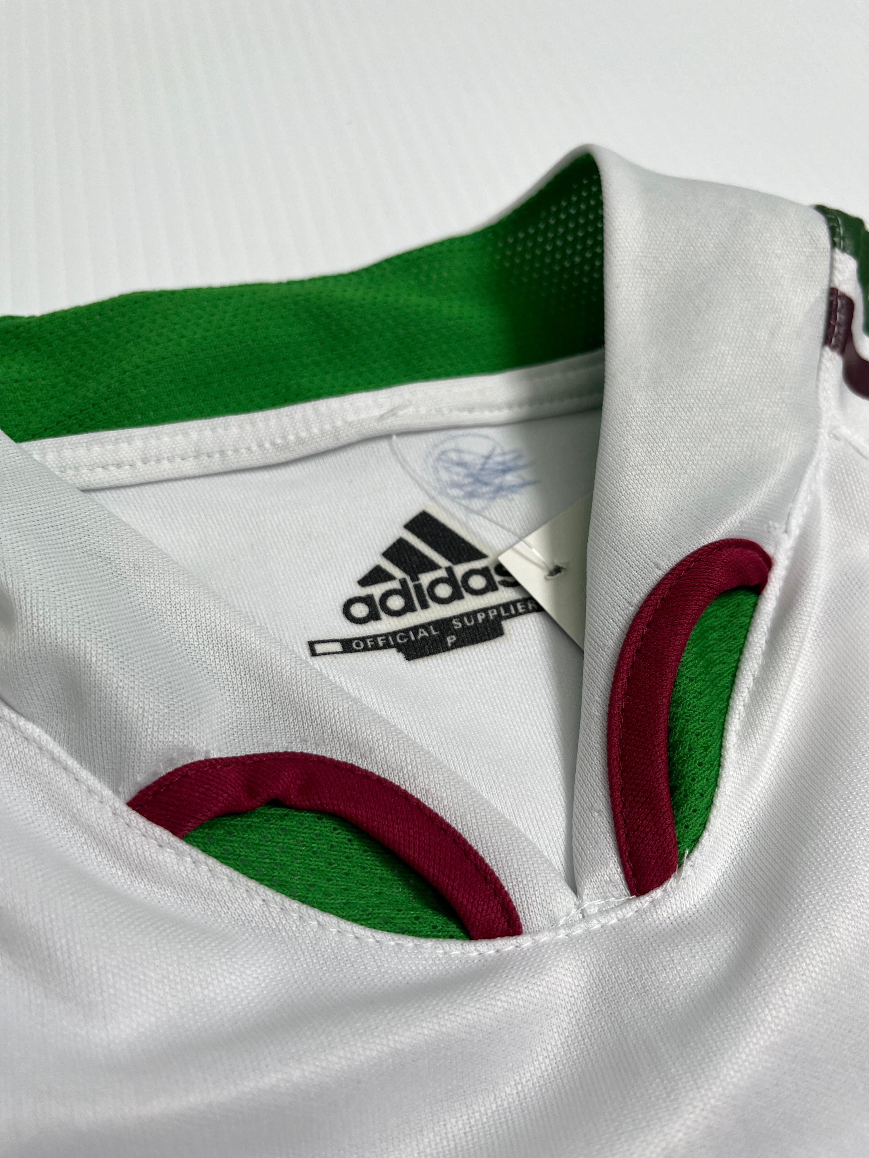 2004 Adidas Fluminense FC Away Kit M