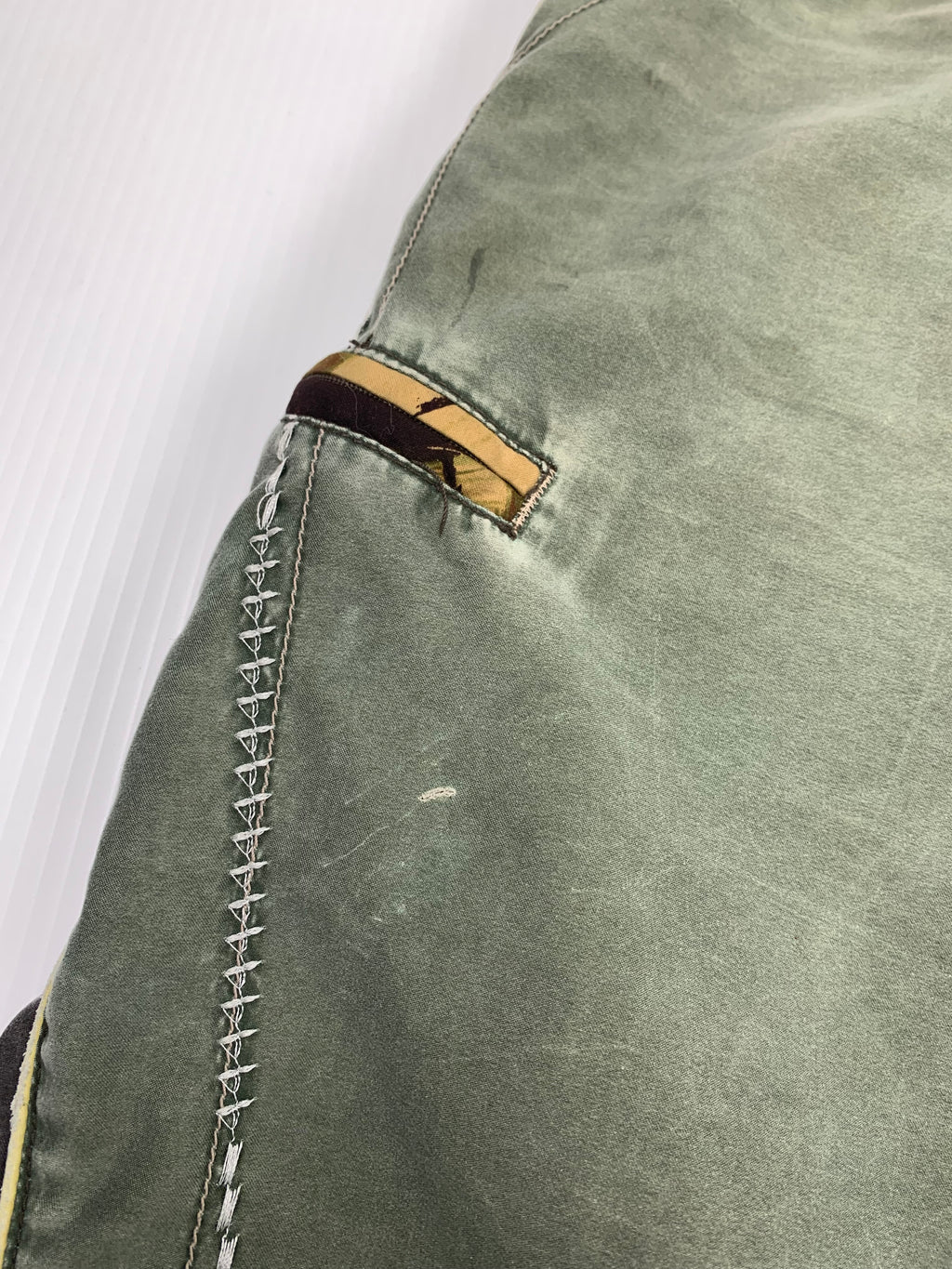 Y2K Quiksilver Faded Swim Trunks M