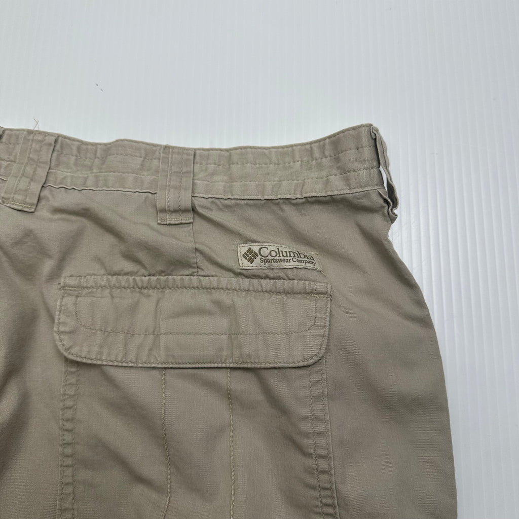 Columbia Outdoors Cargo Shorts 36