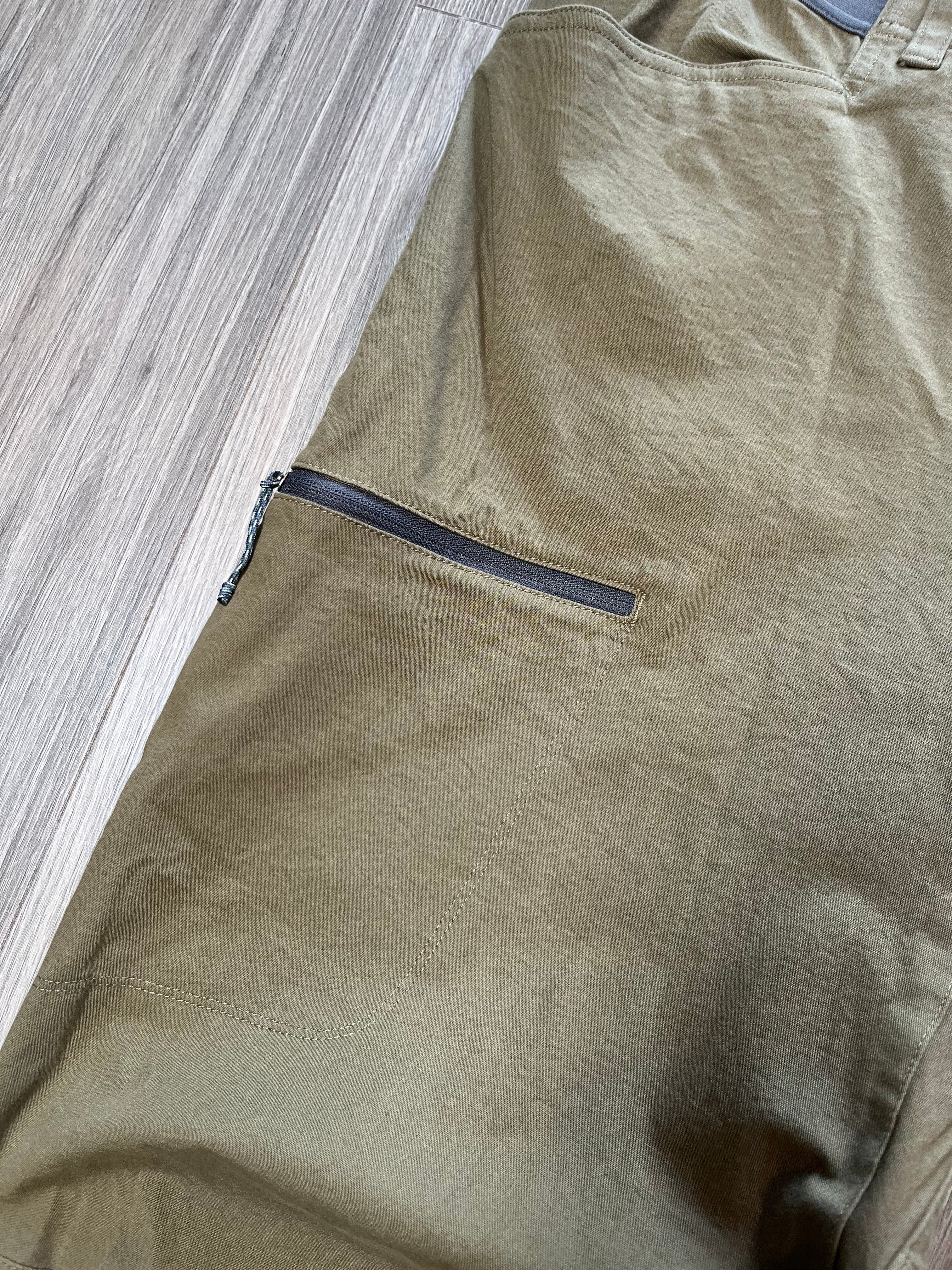 BNWT Patagonia Venga Rock Cargo Pants 32