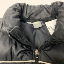 Load image into Gallery viewer, Y2K Black Nike Puffer Jacket M
