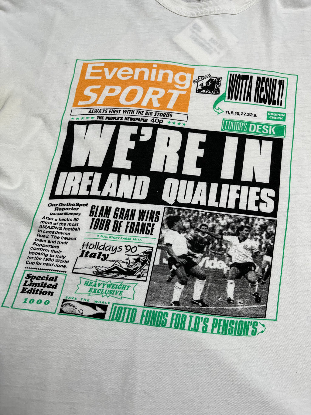 Vintage Ireland News Football Tee XL