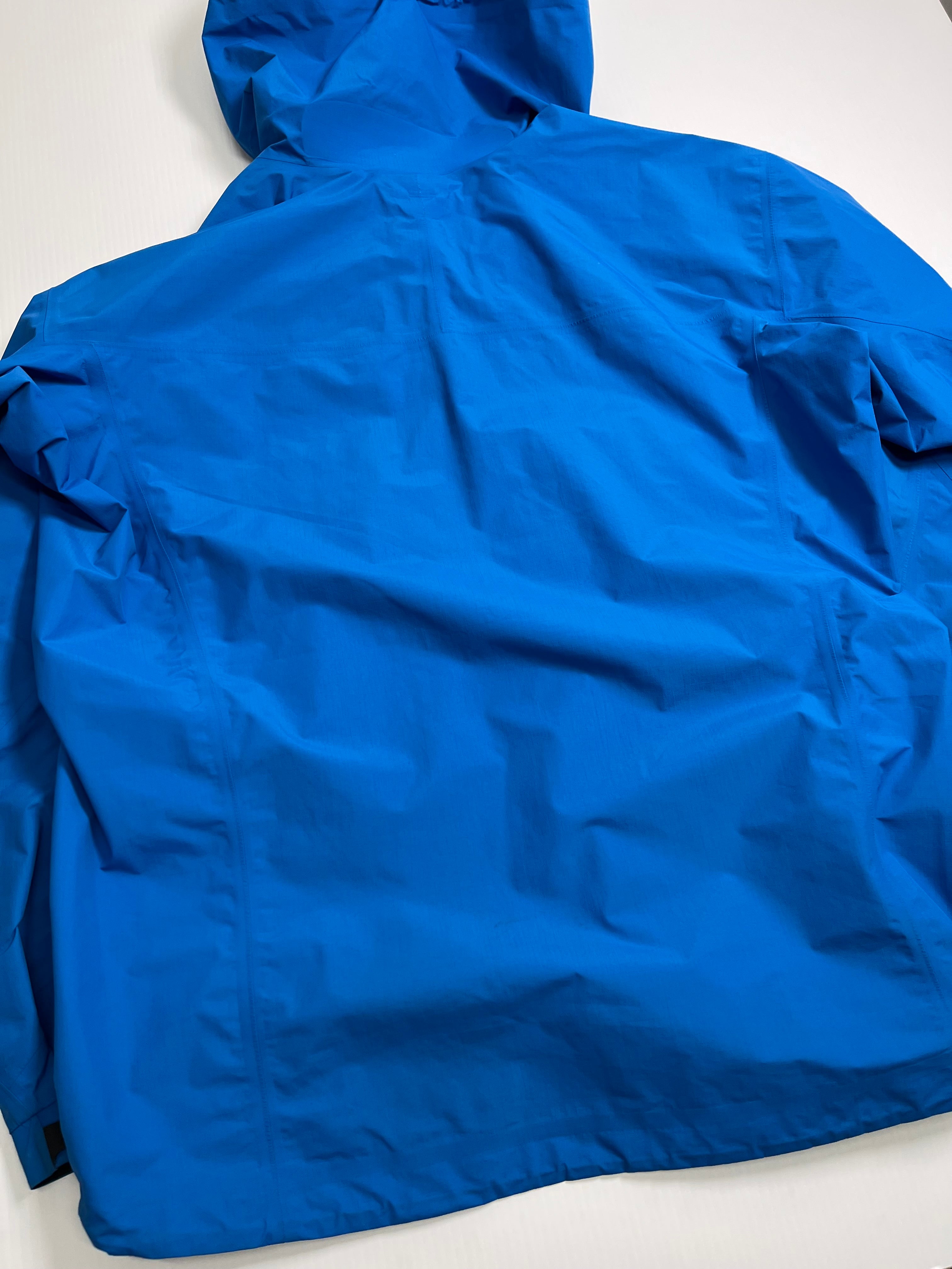 Arc'teryx Gore-Tex Shell Jacket L