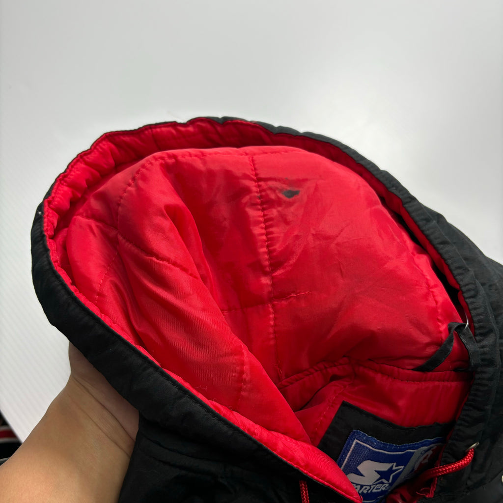 Vintage Chicago Bulls Starter Hooded Puffer Jacket L