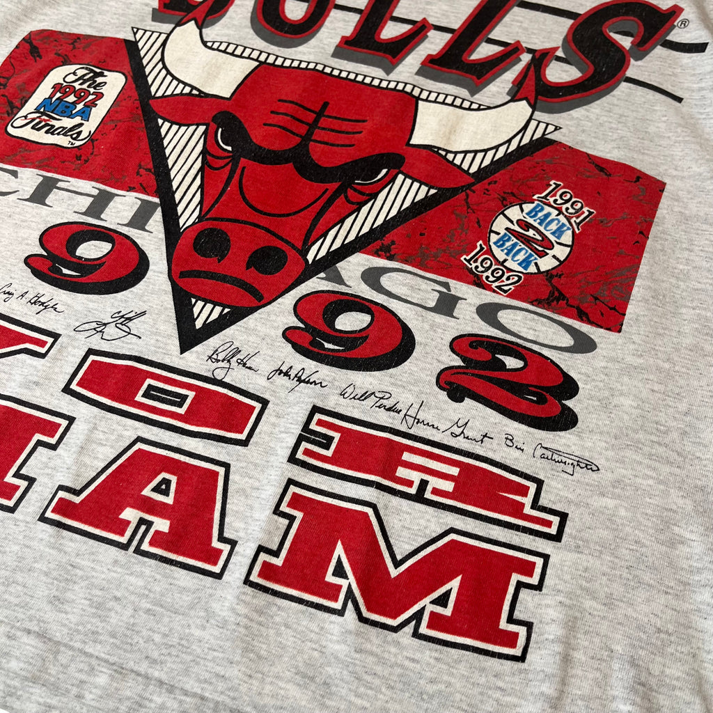 1992 Chicago Bulls World Champions AOP Tee L