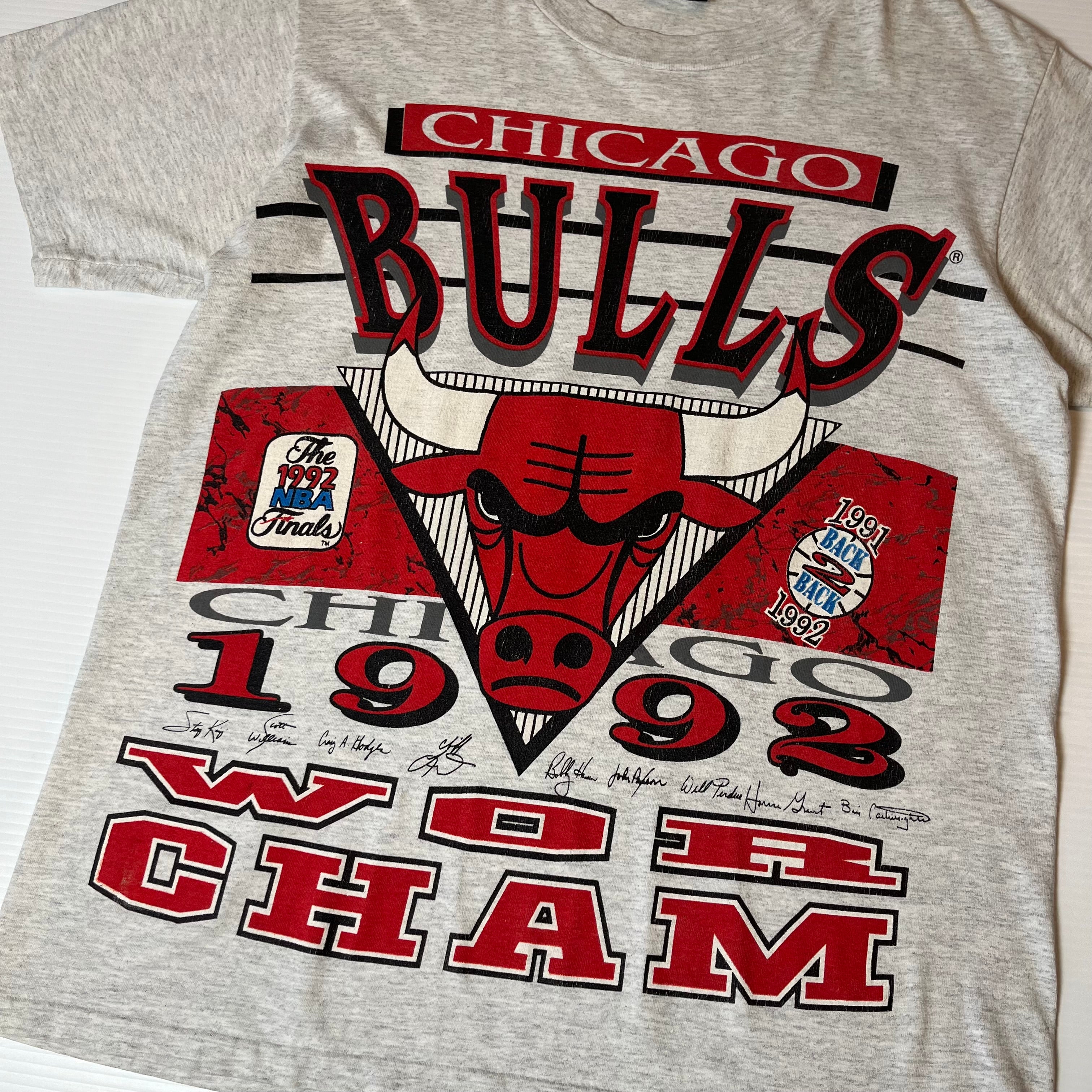 1992 Chicago Bulls World Champions AOP Tee L