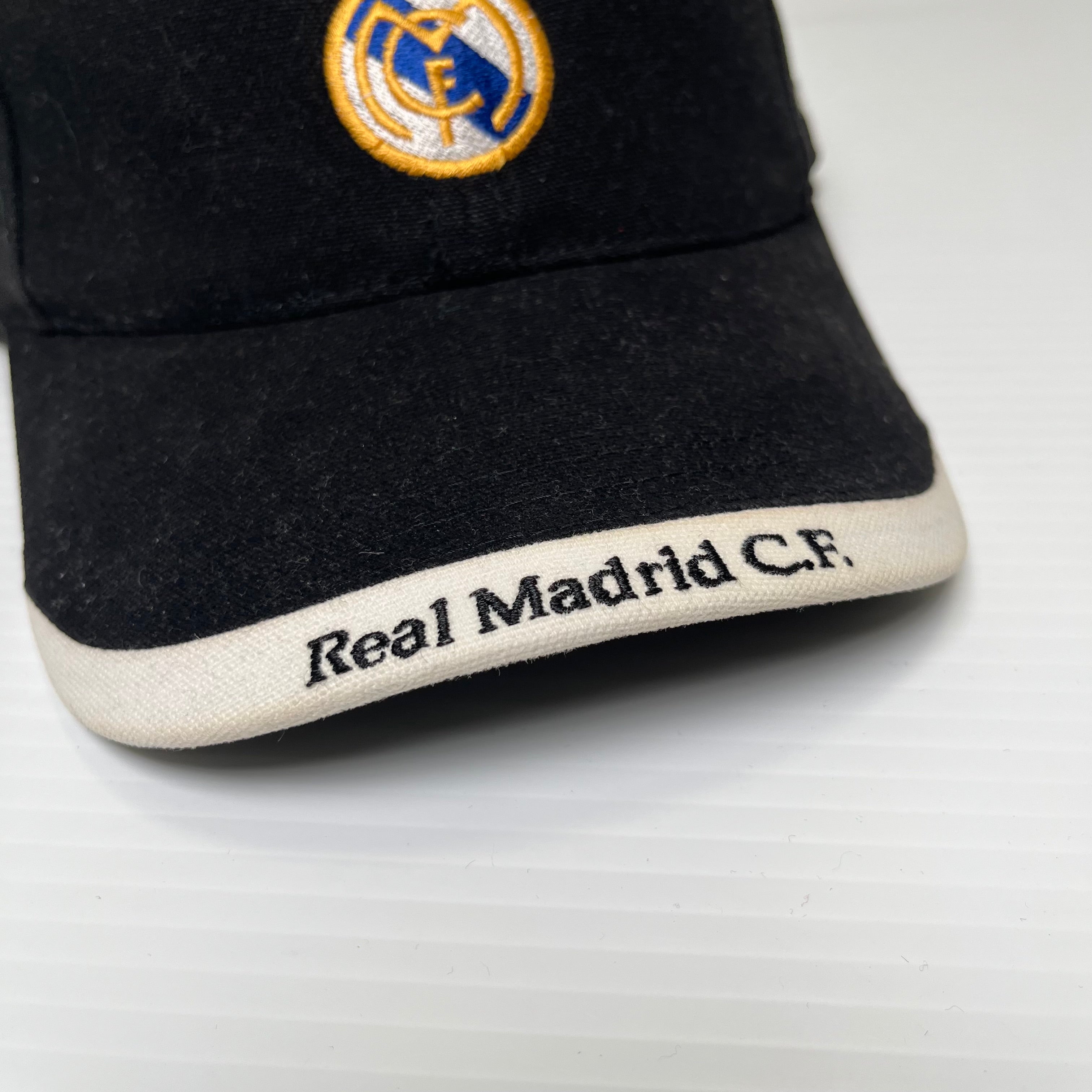 2002 Adidas Real Madrid C.F. Strapback Hat