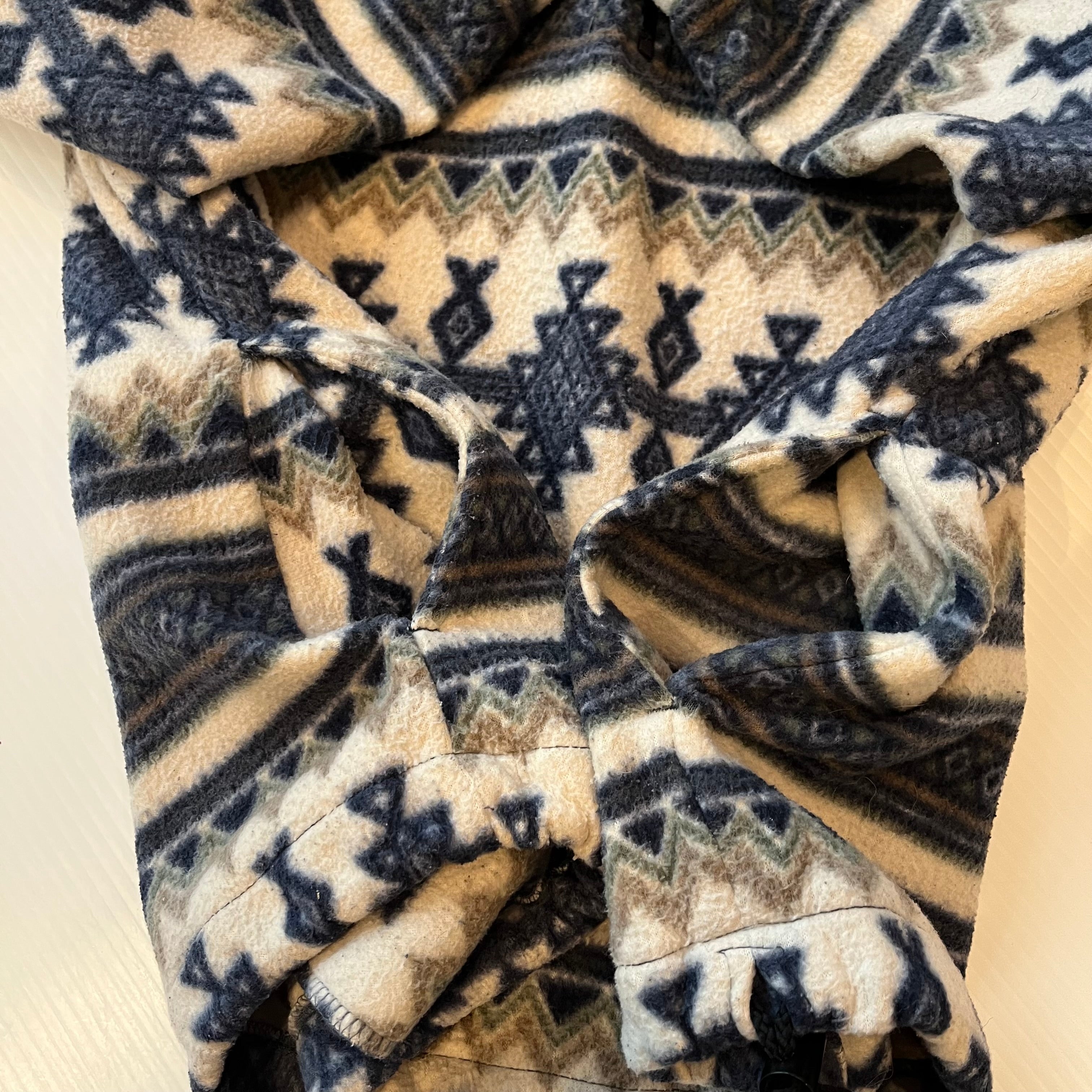 Vintage Pattern 1/4 Zip Fleece Pullover XL