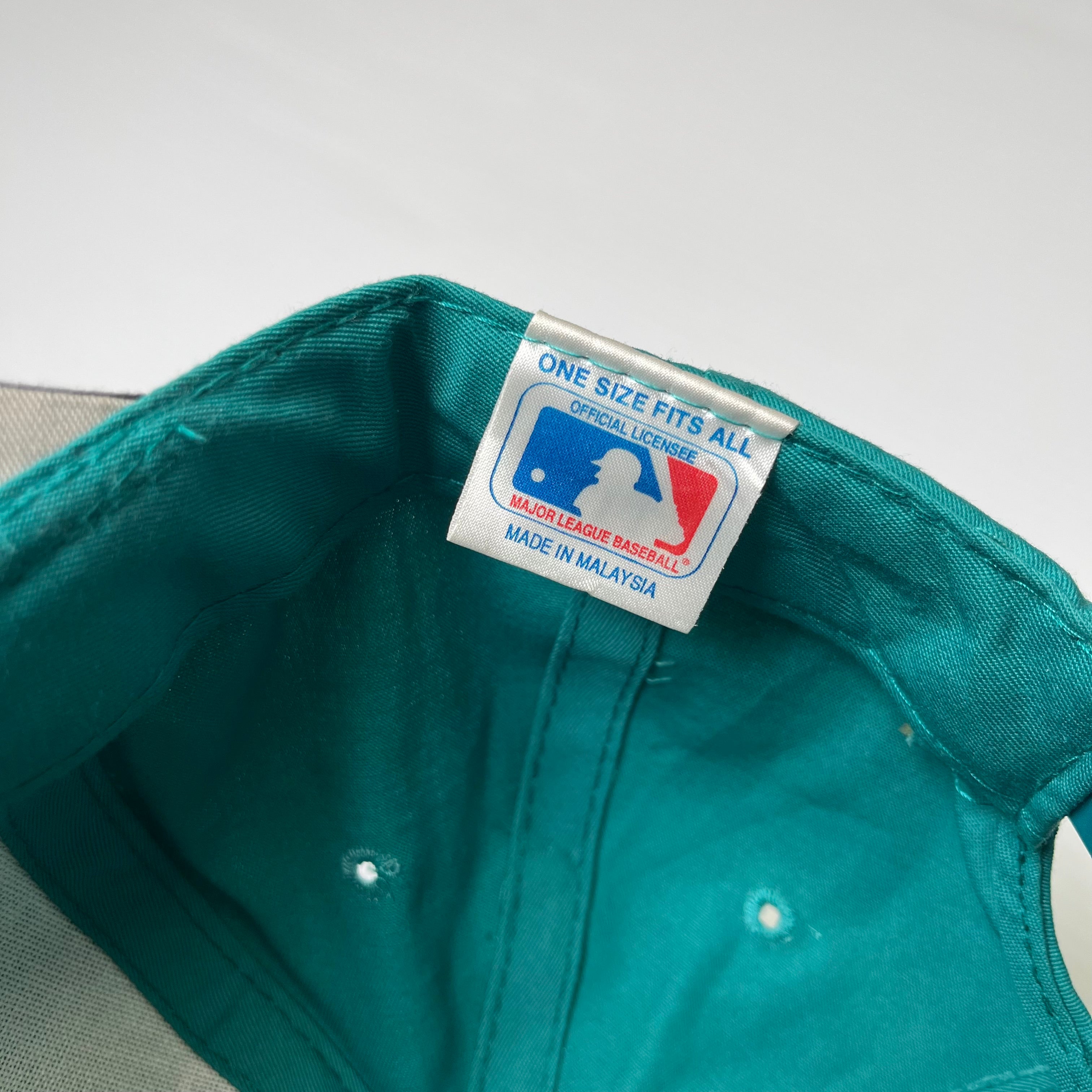 Vintage MLB Florida Marlins Snapback Hat