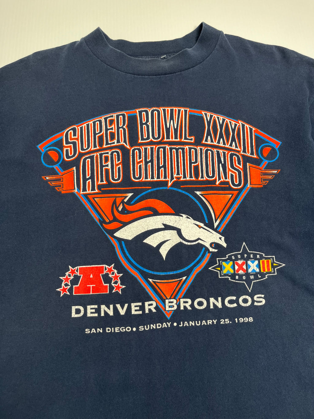 1998 Denver Broncos Super Bowl Champs Tee L/XL