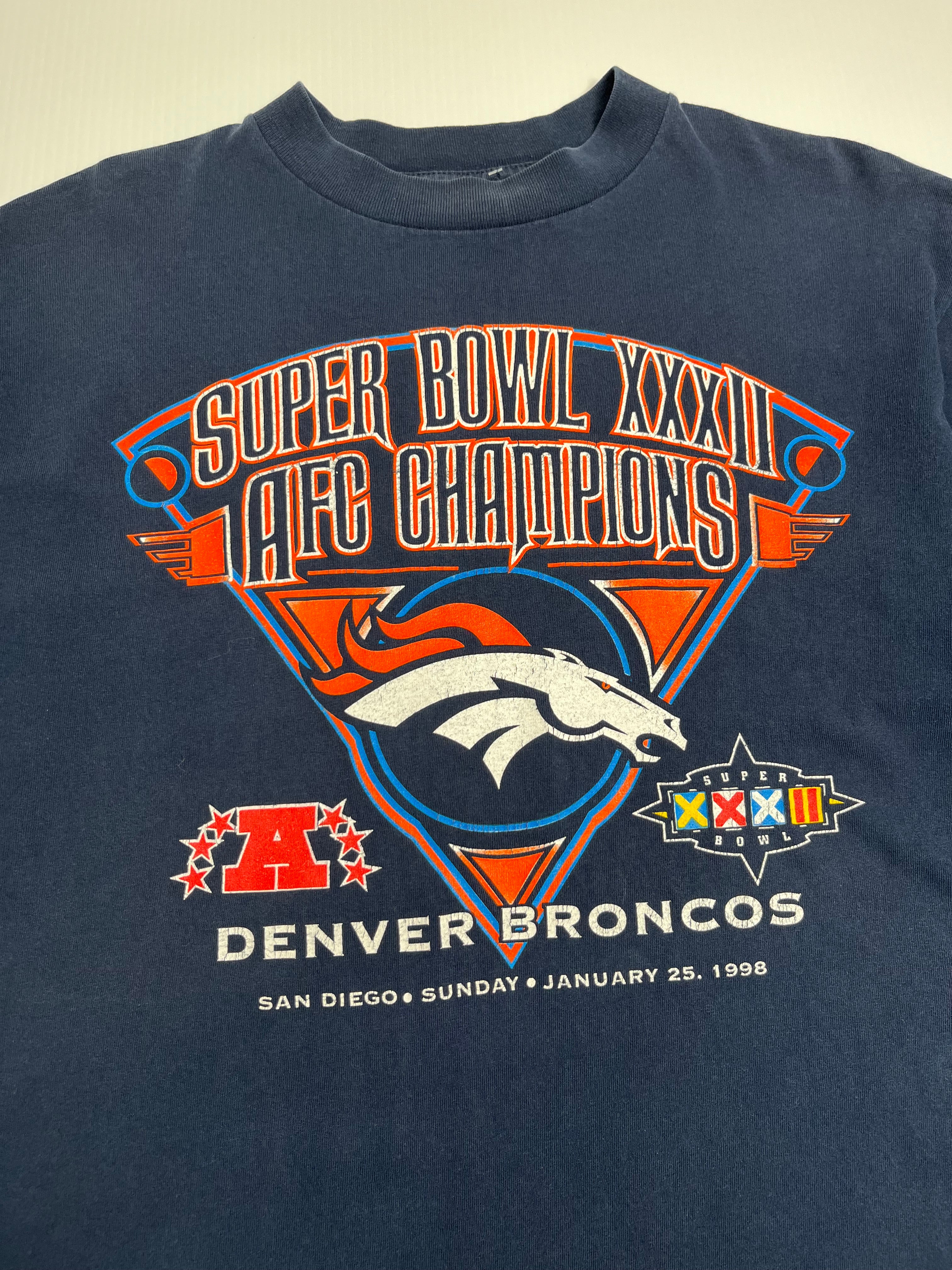 1998 Denver Broncos Super Bowl Champs Tee L/XL