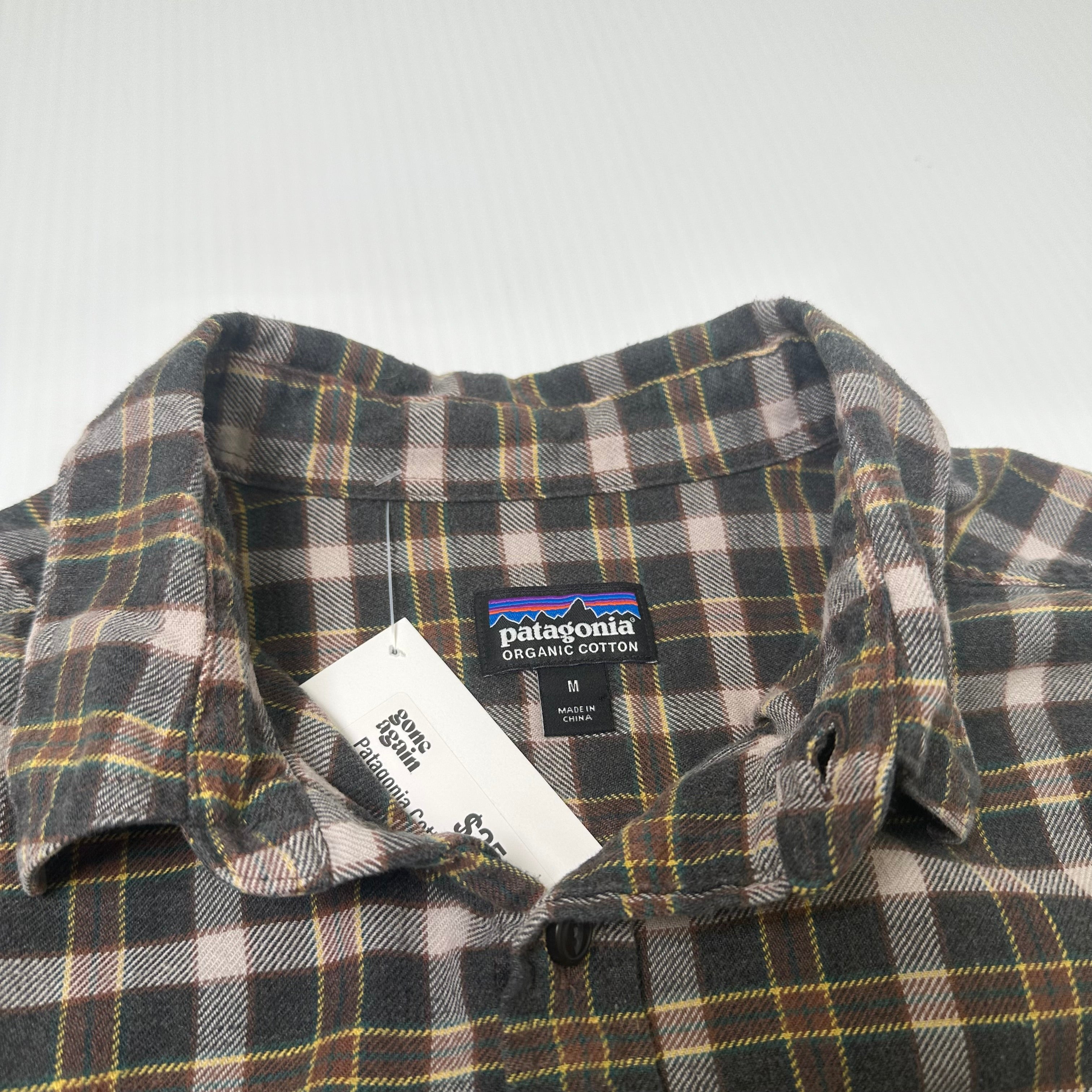Patagonia Organic Cotton Plaid Button Up Shirt M