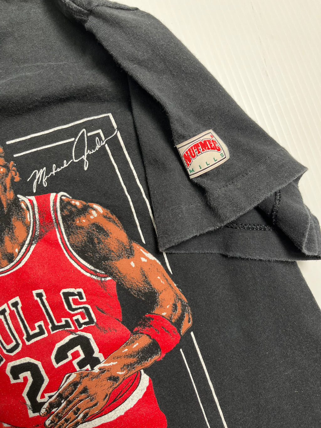 90s Nutmeg Michael Jordan Chicago Bulls Stats Tee Youth L