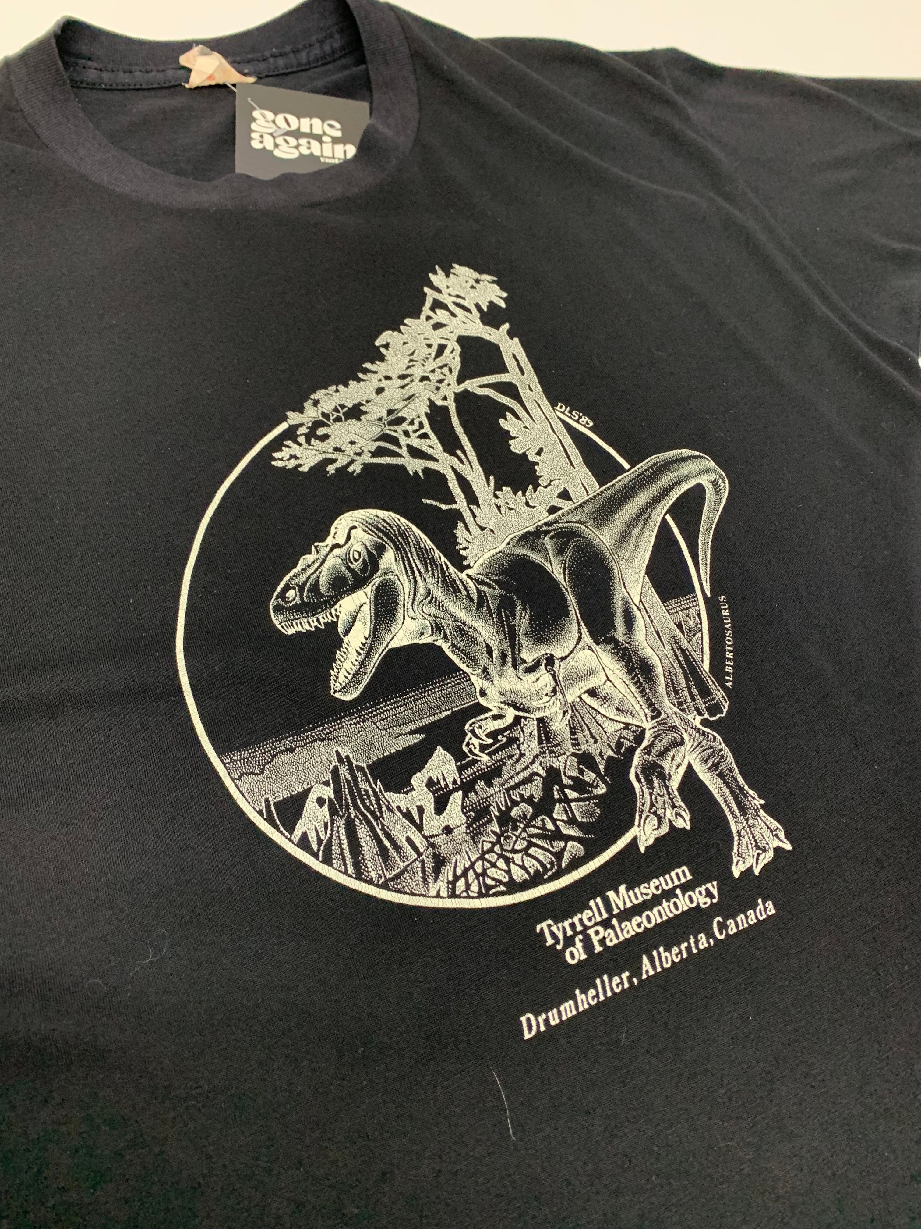 80s Royal Tyrell Museum Dino Tee XL