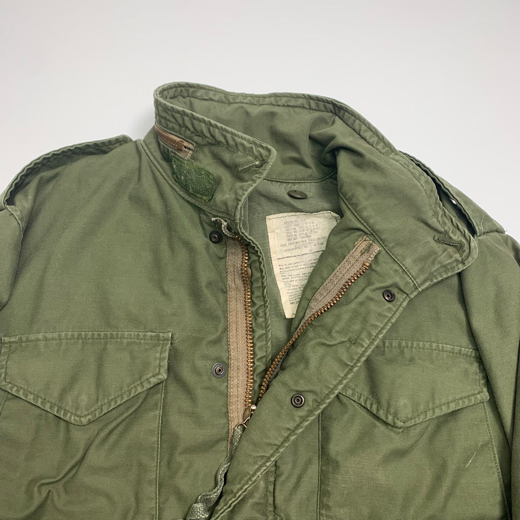 Vintage Military Cold Weather Field Coat (L)