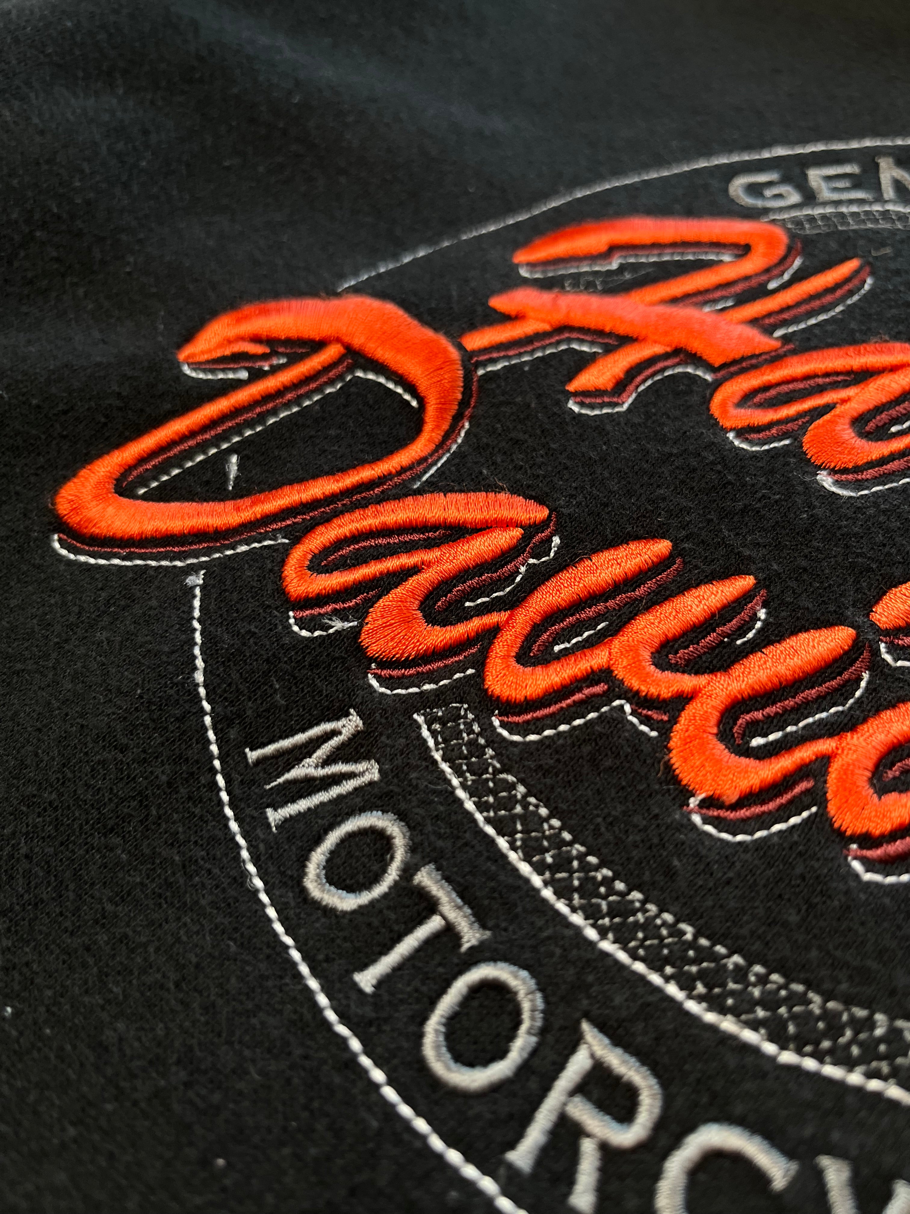Harley Davidson Chilliwack Embroidered Logo Hoodie L