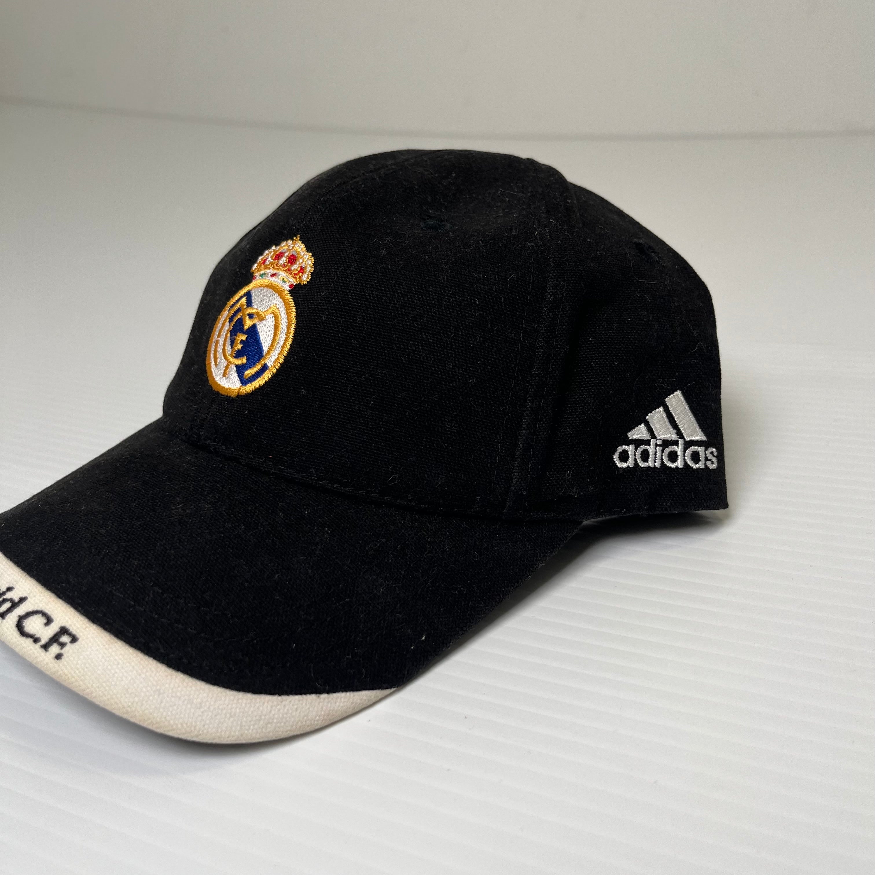 2002 Adidas Real Madrid C.F. Strapback Hat