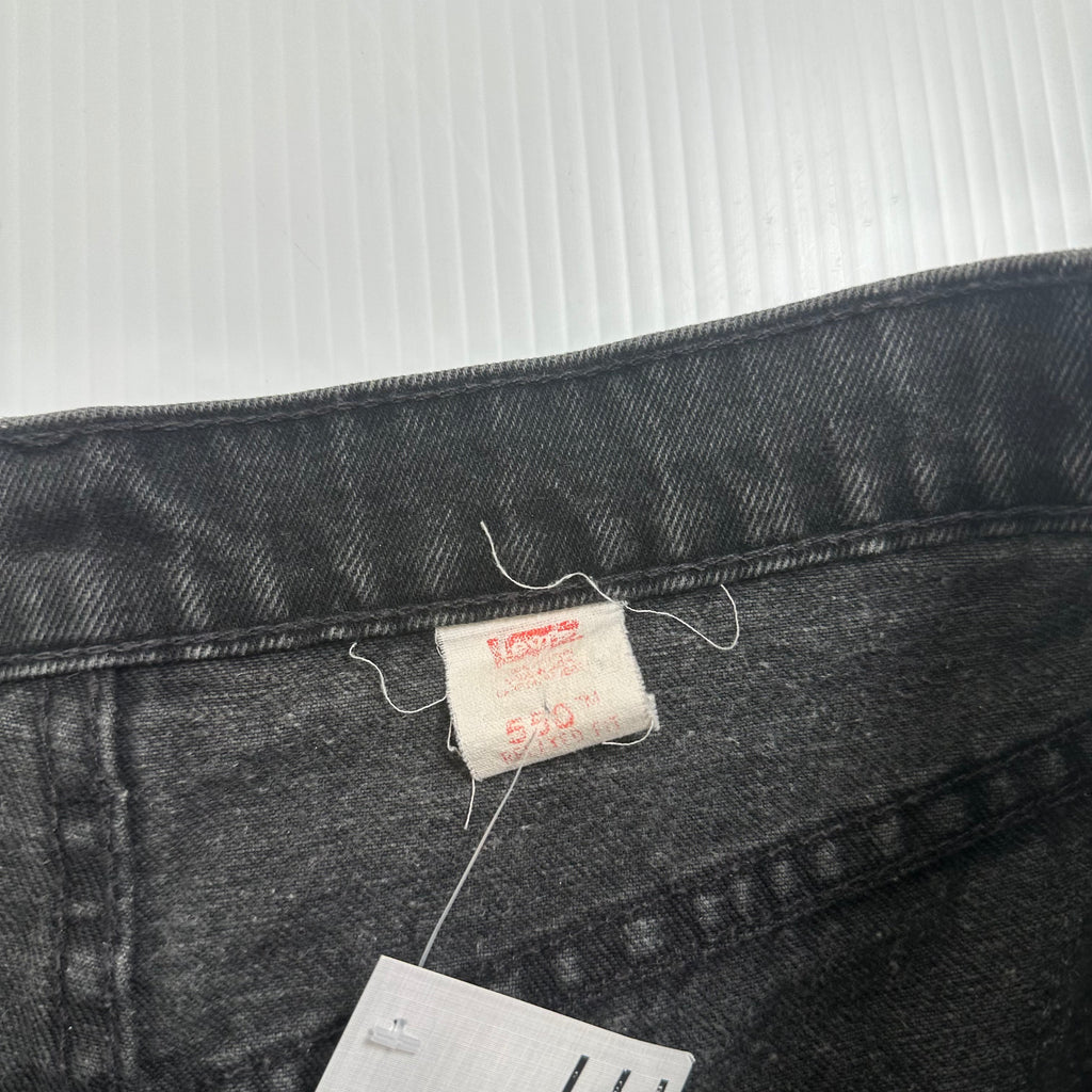 Vintage Levi's 550 Orange Tab Denim Shorts 38