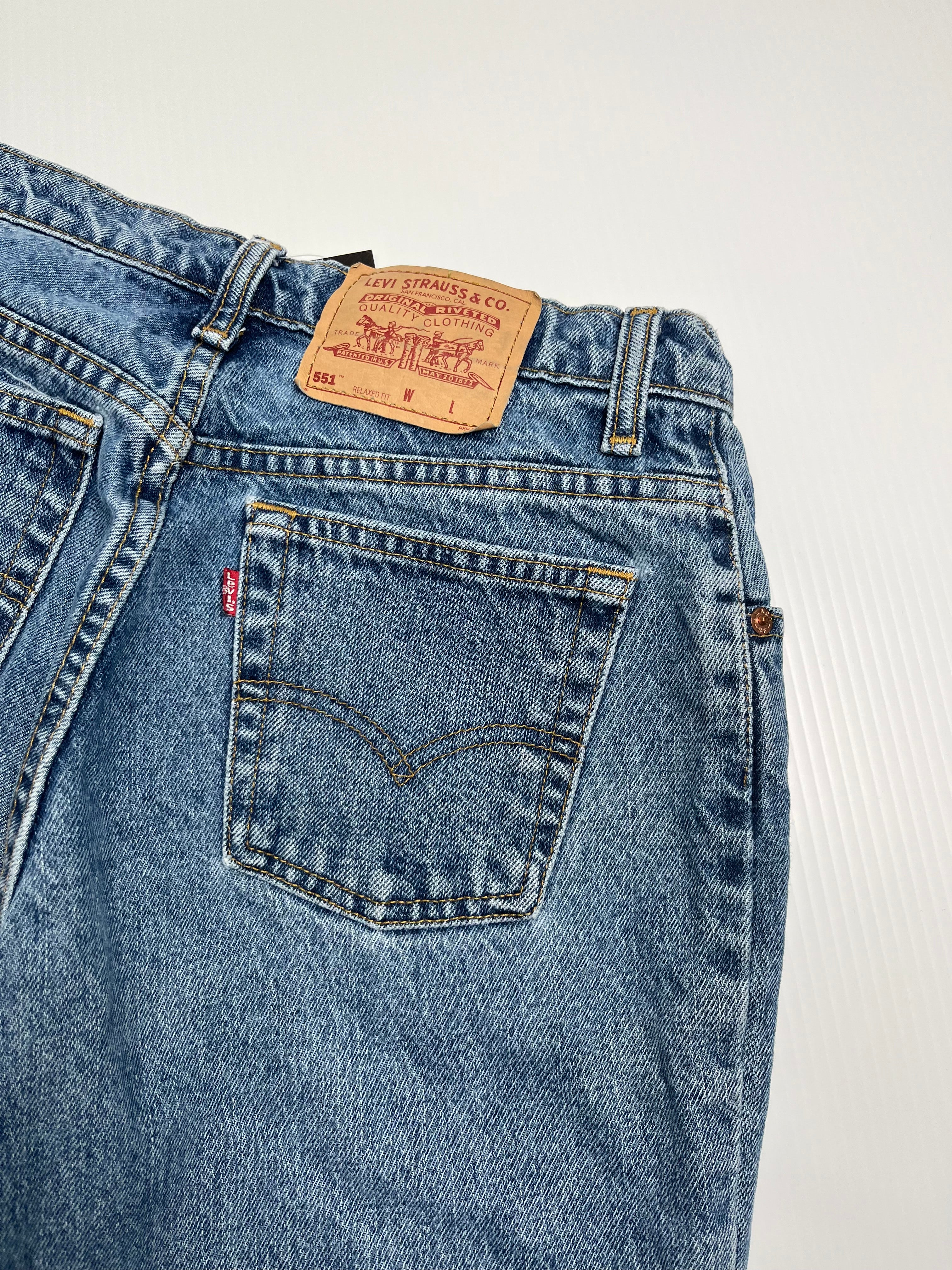 Vintage Levi's 551 Medium Wash Denim 28